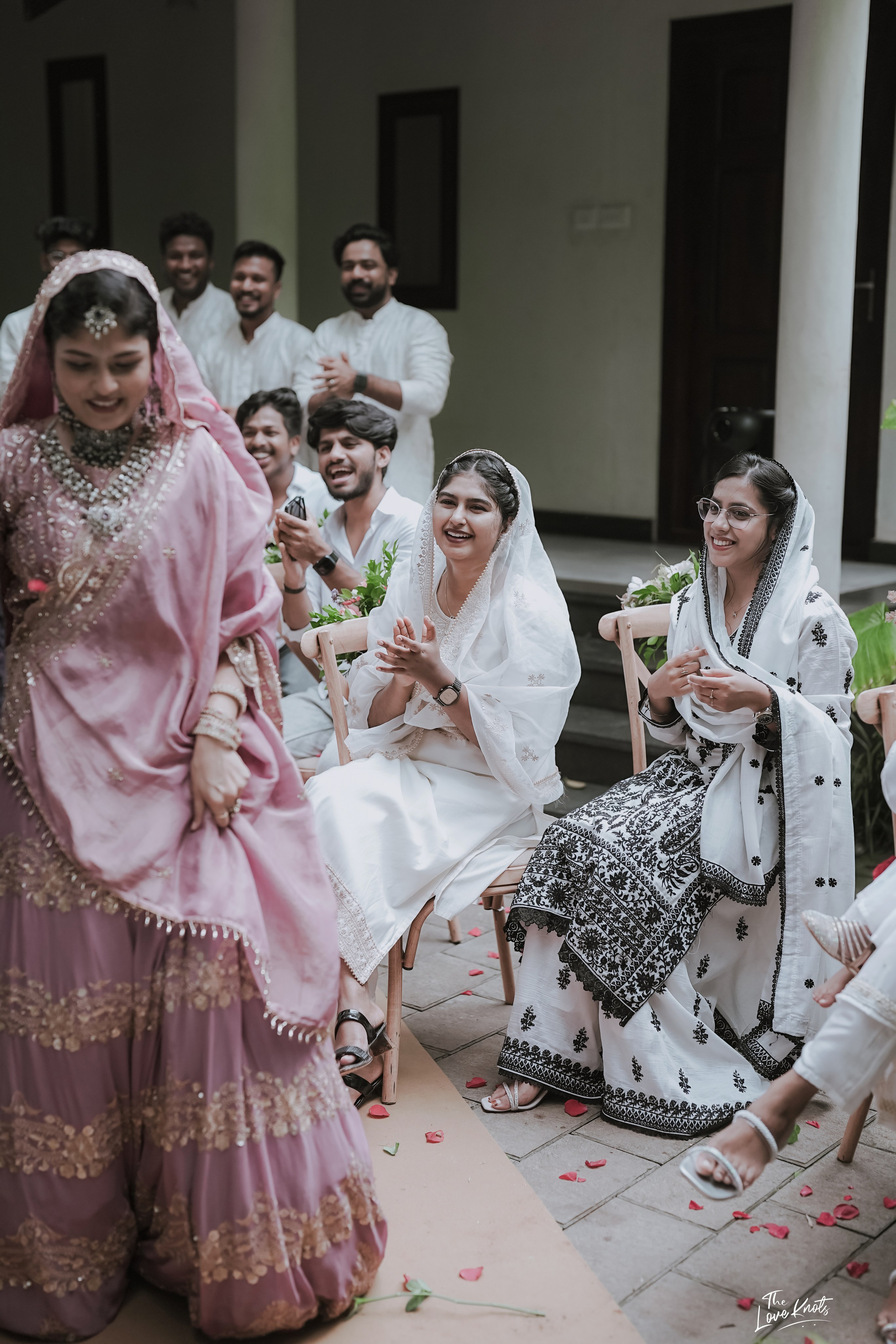 SHIBIL / RISLA. Theloveknots