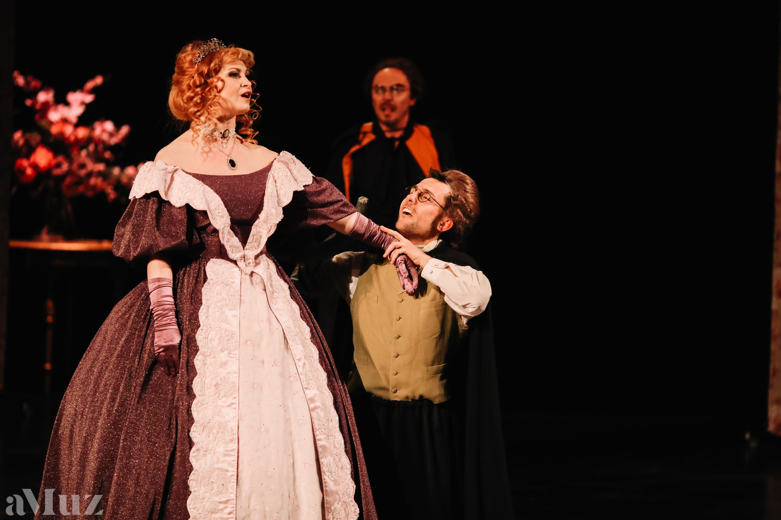 Opera Łąkowa. Fotograf Ślubny Warszawa - Sesje Biznesowe Rodzinne Eventy