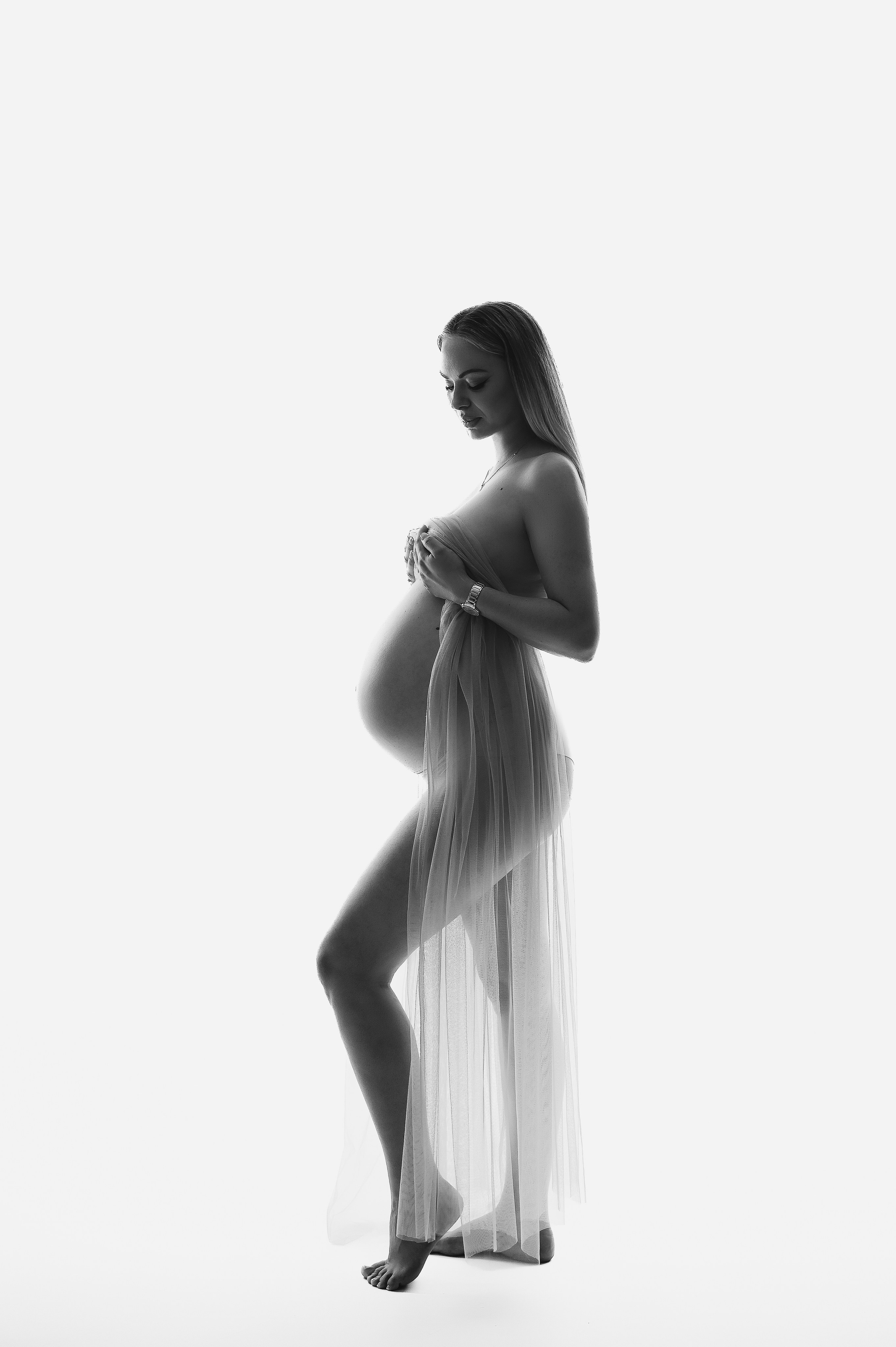 Maternity Vogue Style Photoshoot. WELCOME