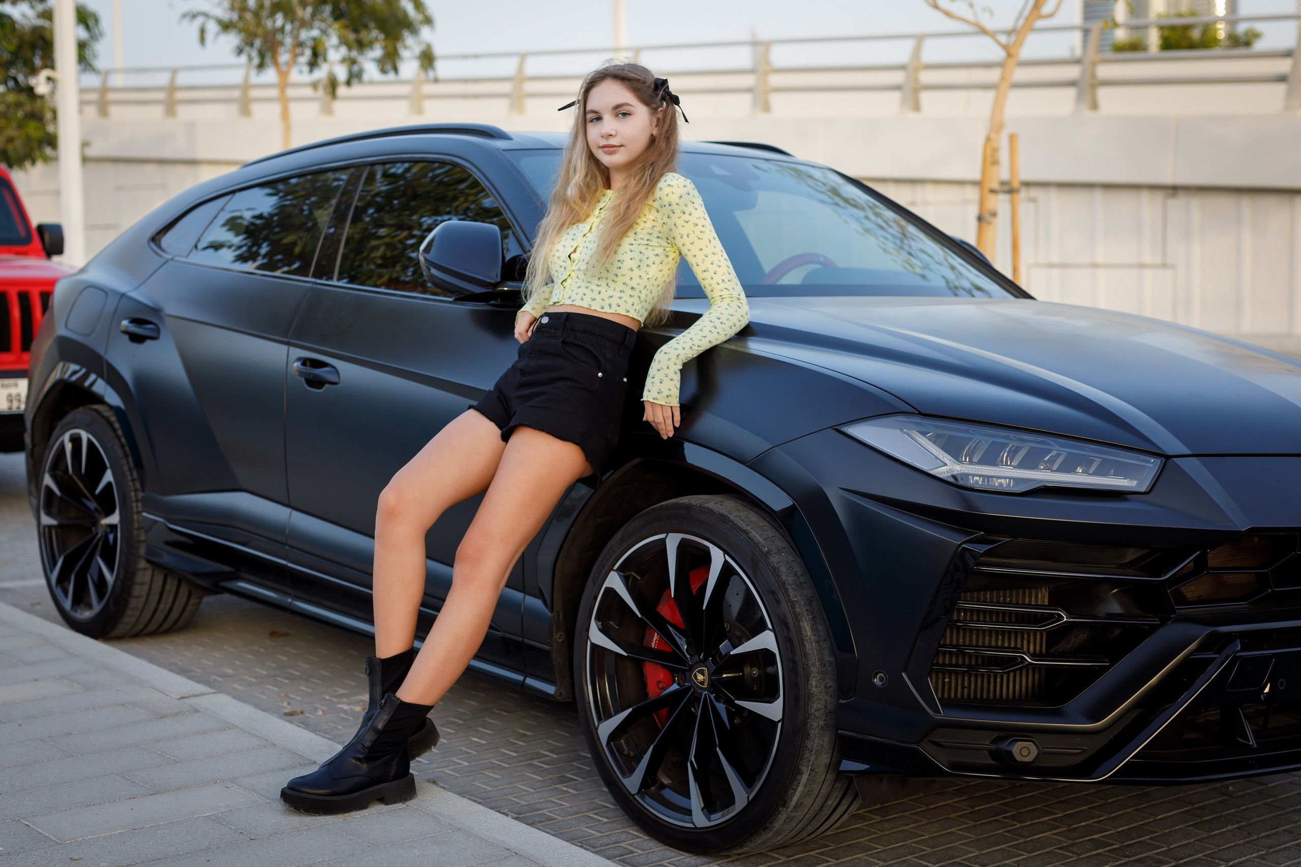 Dubai street style. Photographer Anna Curly | Weddings and Events in Dubai