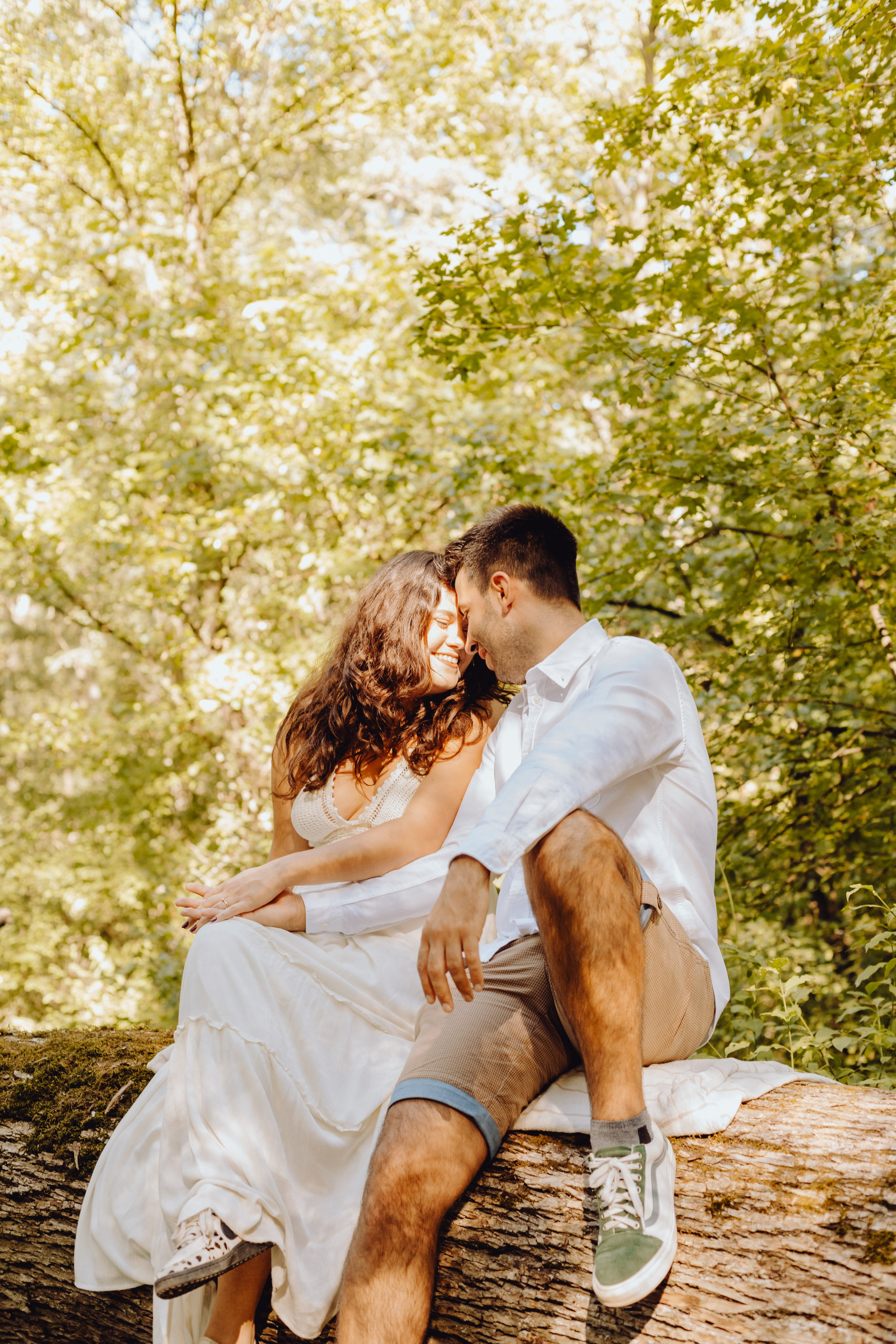 Sergiu & Petra. Wedding & couple photographer from Romania Rut Vetan