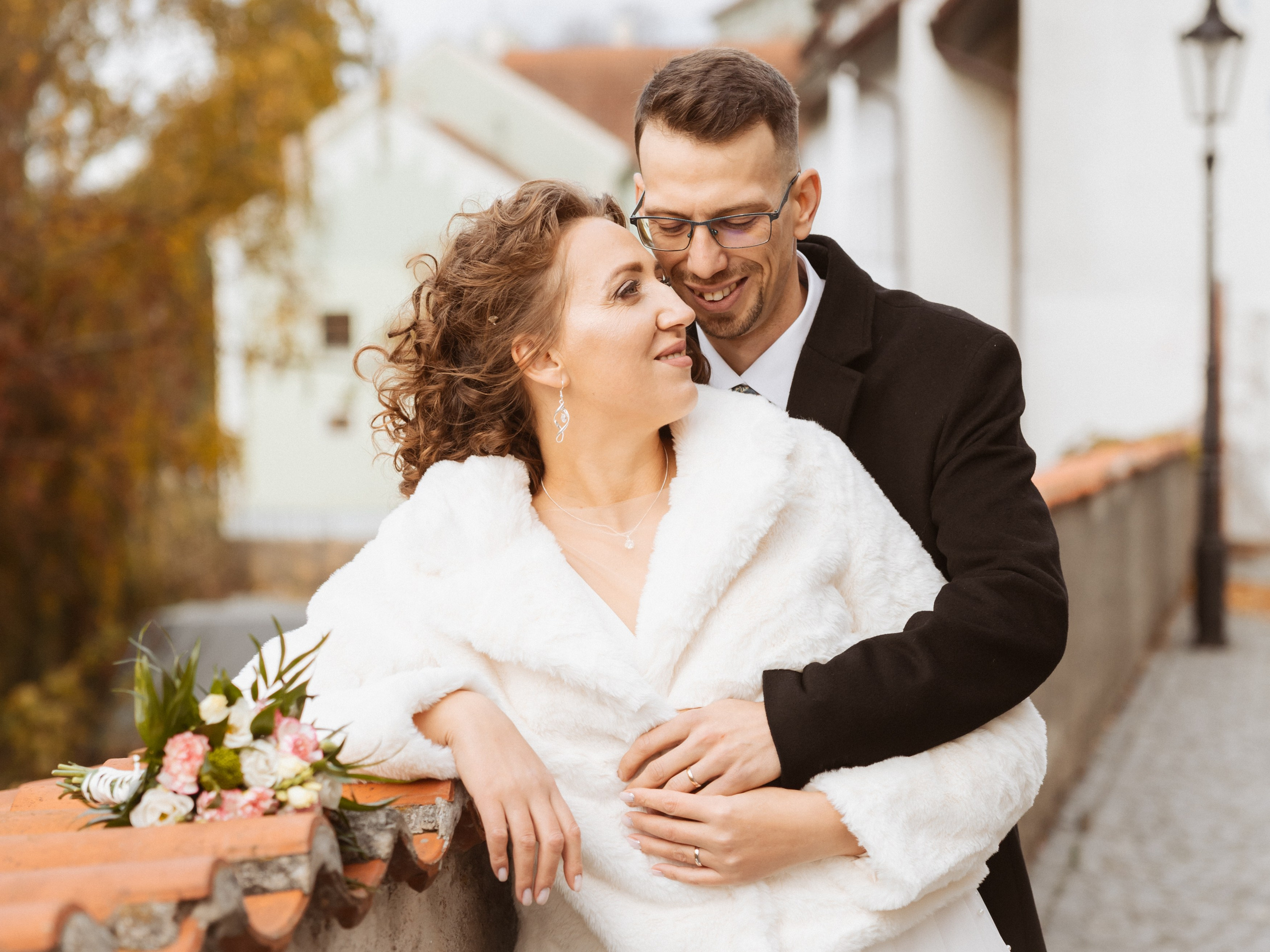 Podzimní svatební focen. Rodinná, těhotenská, newborn a lifestyle fotografka v Písku Oxana Telupilova