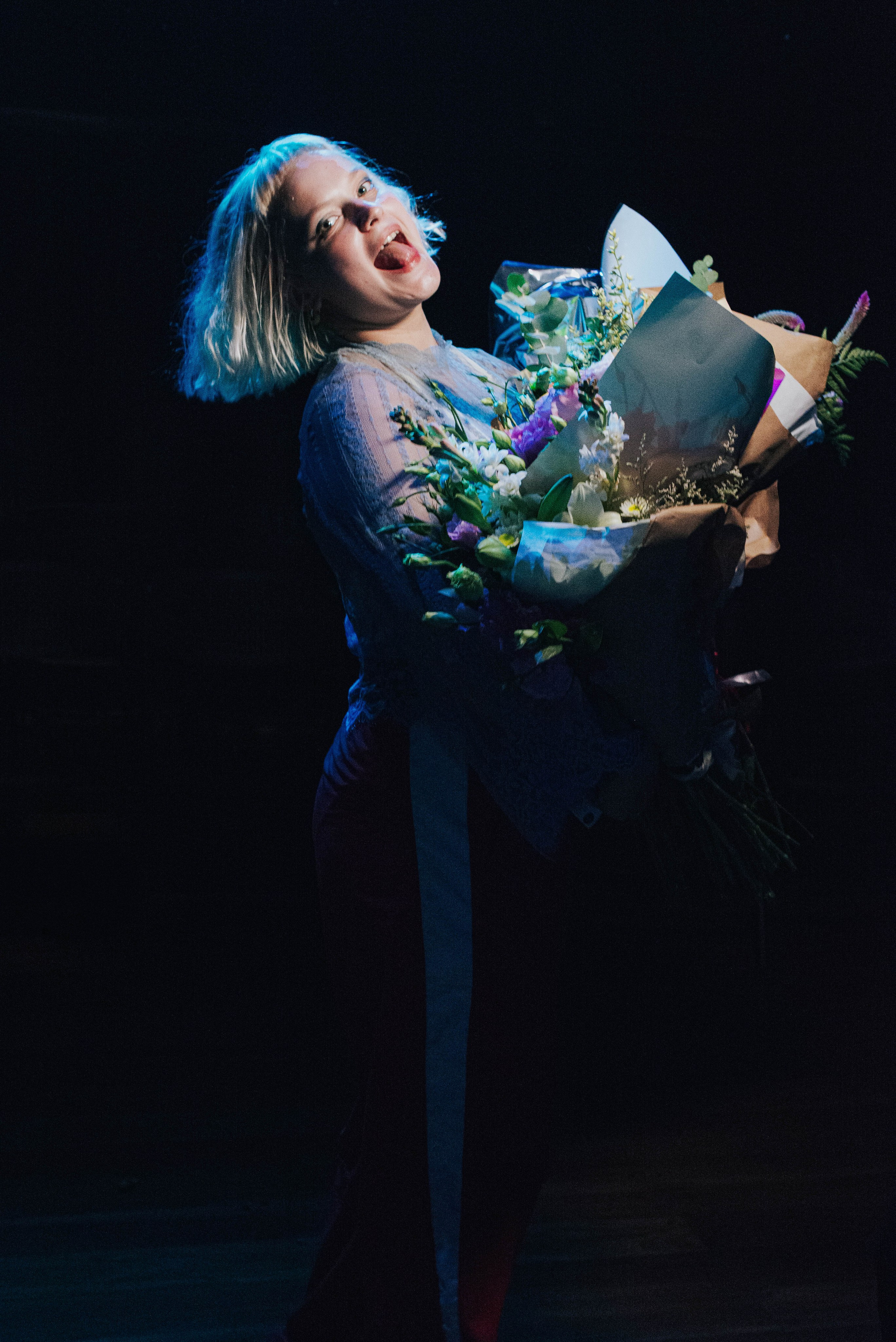 Анонс. Полковник и птицы. Фотограф @elmirkami в городе Буэнос-Айрес