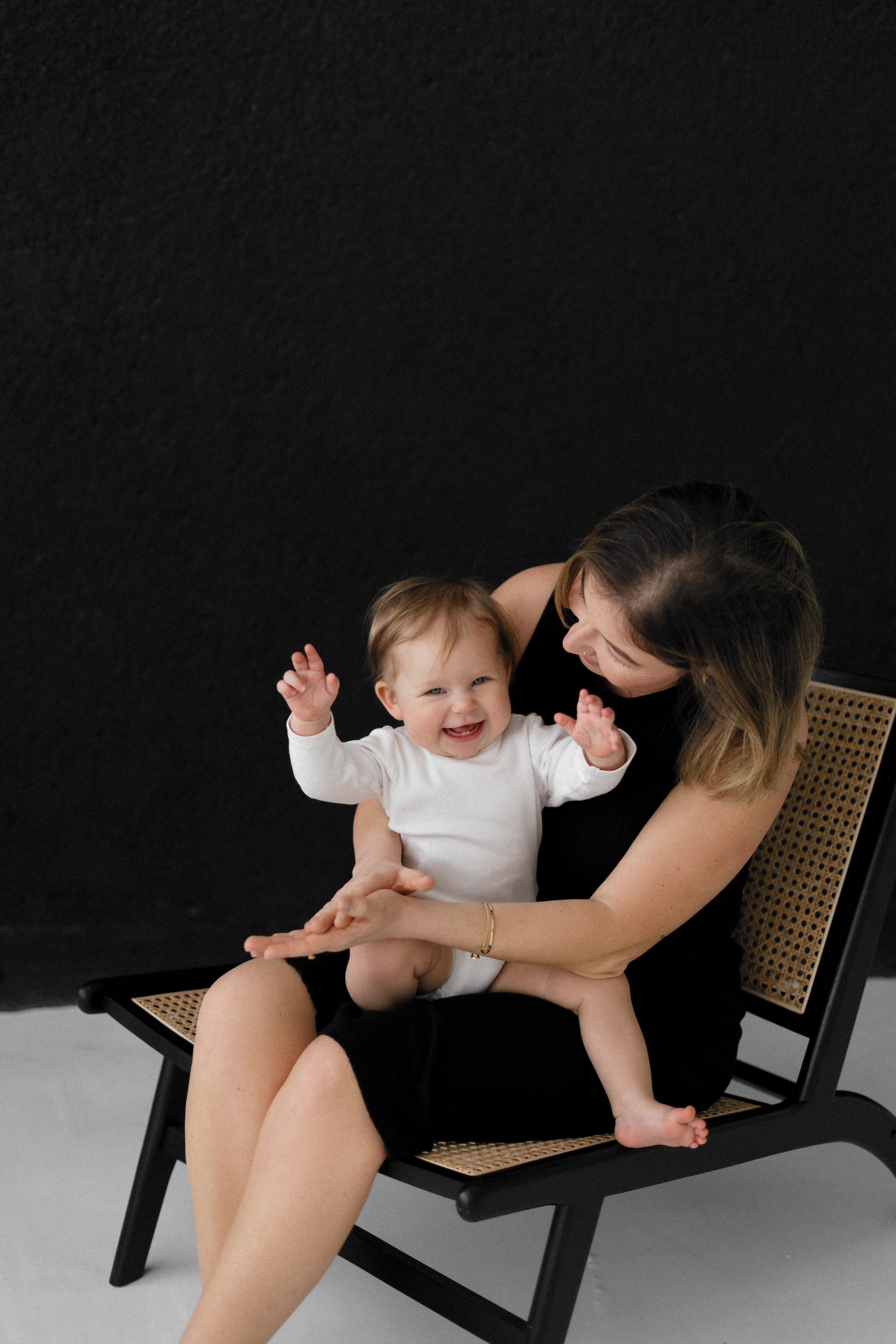 Marija & Barbora. Fotografė Agnė Navickaitė