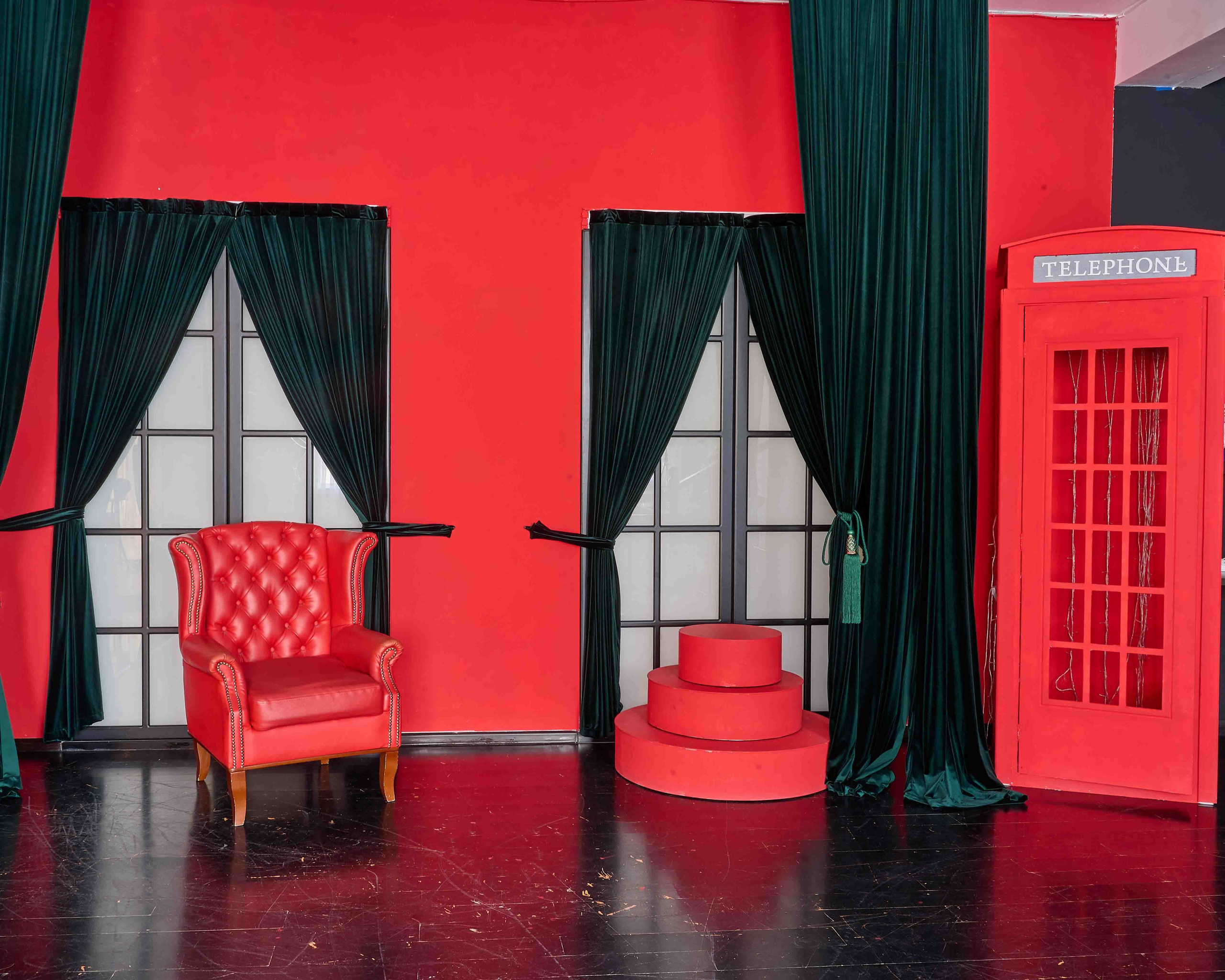 Зал «Loft» — (ул.Бабура, 73Б). 2astudio.uz