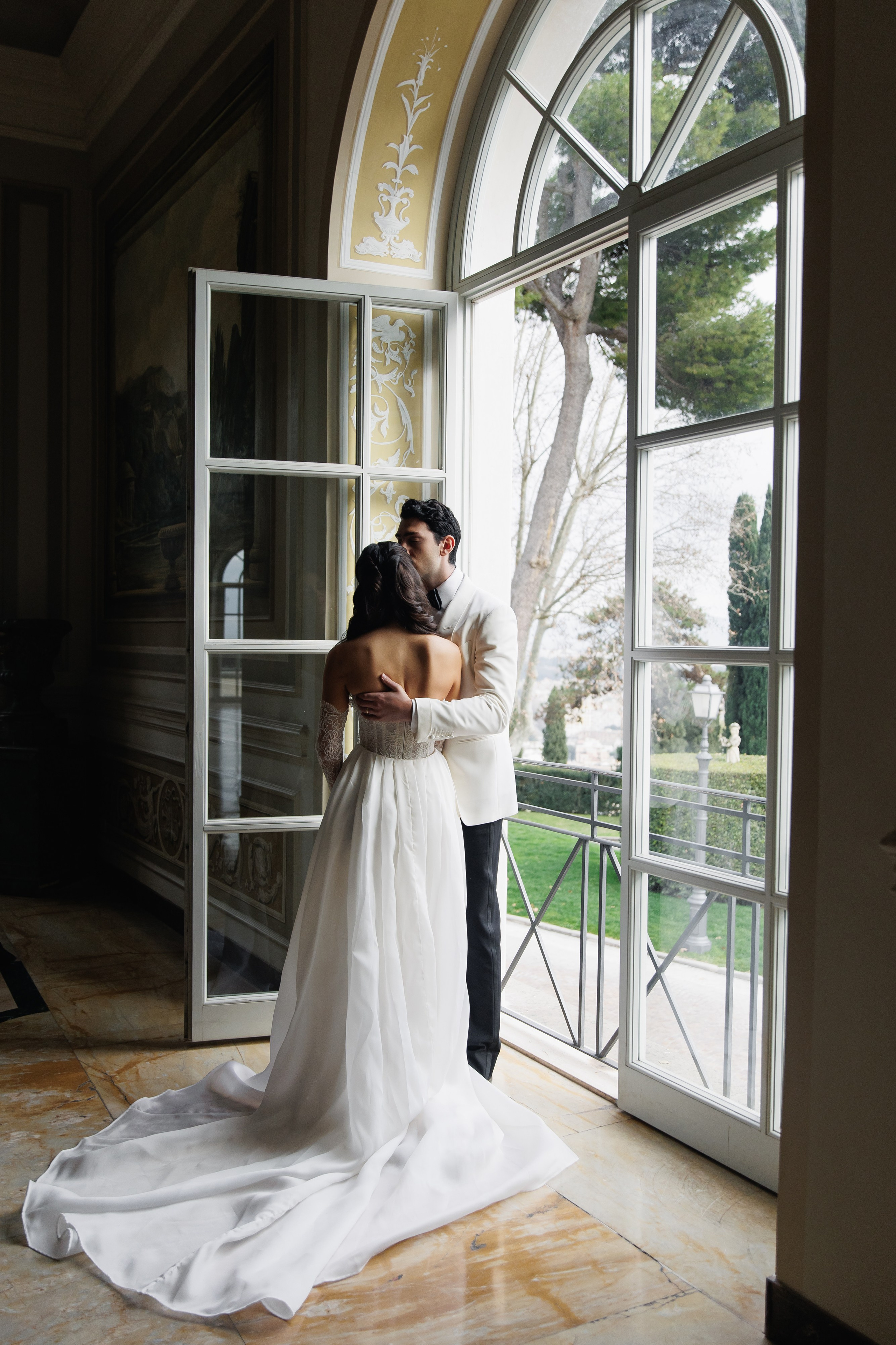 Wedding Photographer villa Miani. Wedding Photographer Rome Tuscany Como Sicily Puglia Amalfy Italy- Oksana Savenchuk