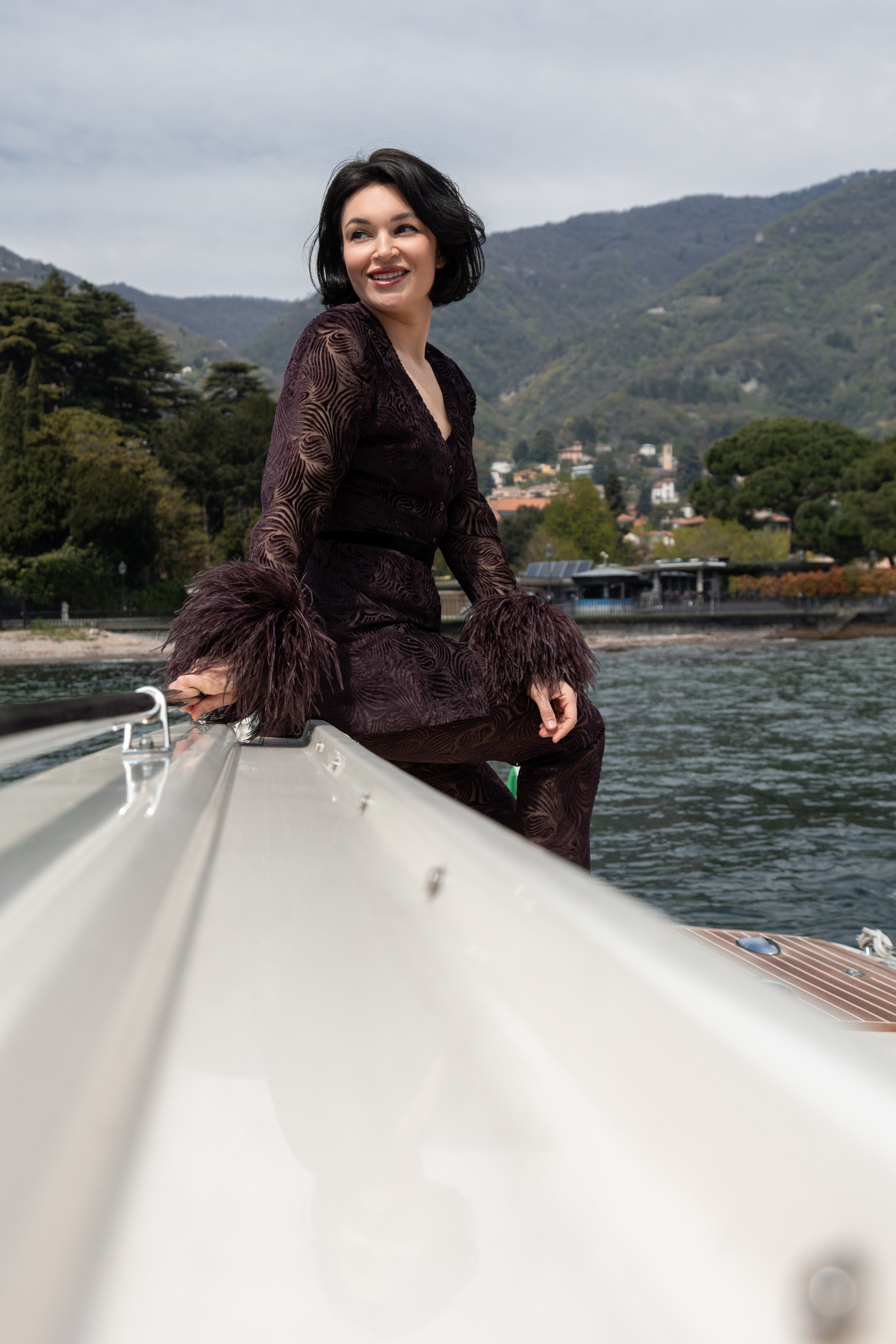 Girls yacht trip. Photographer in Milan |Mila Pro Photo