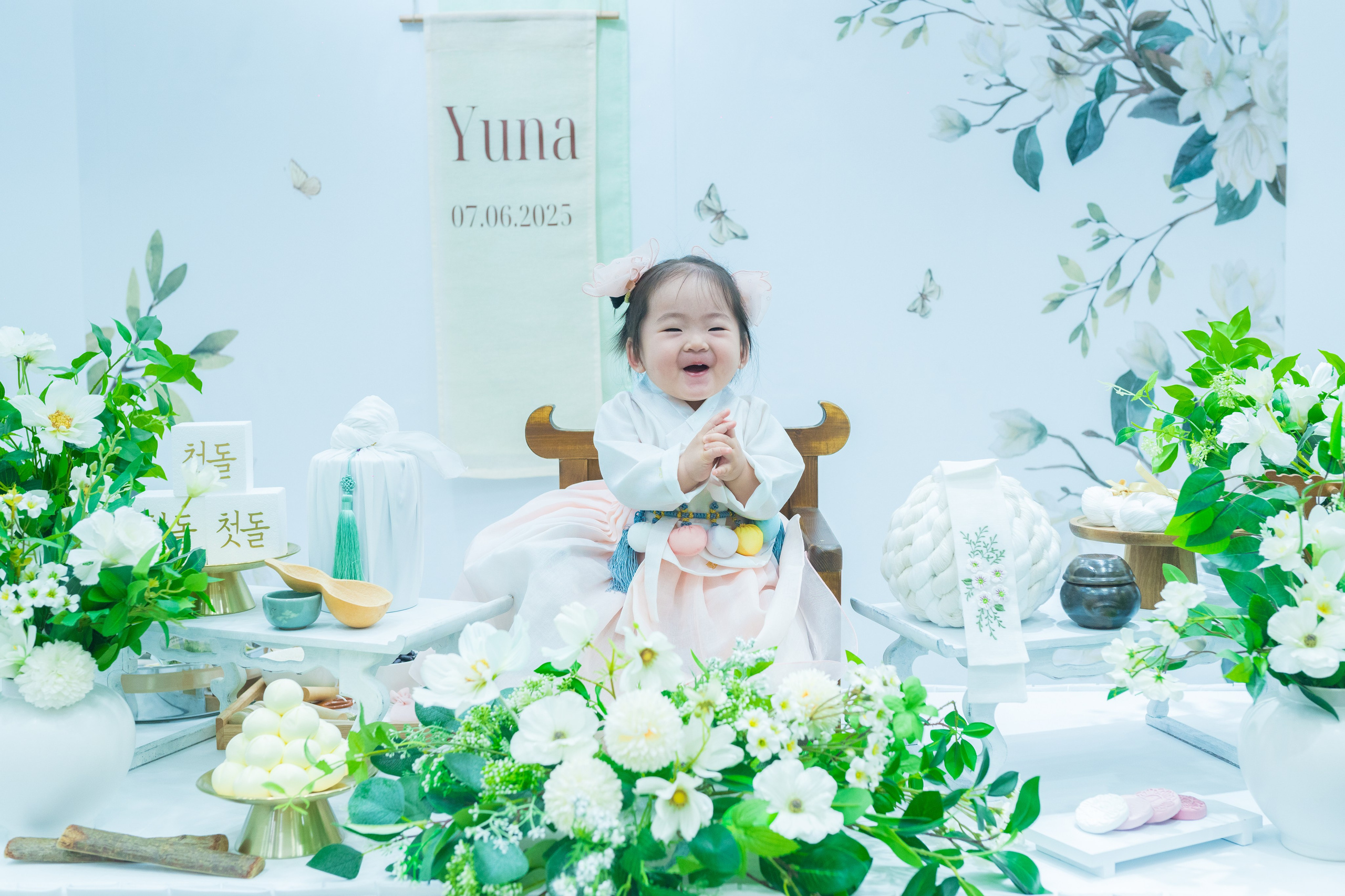 Юна из Ансана. Студия декора «Нарния»