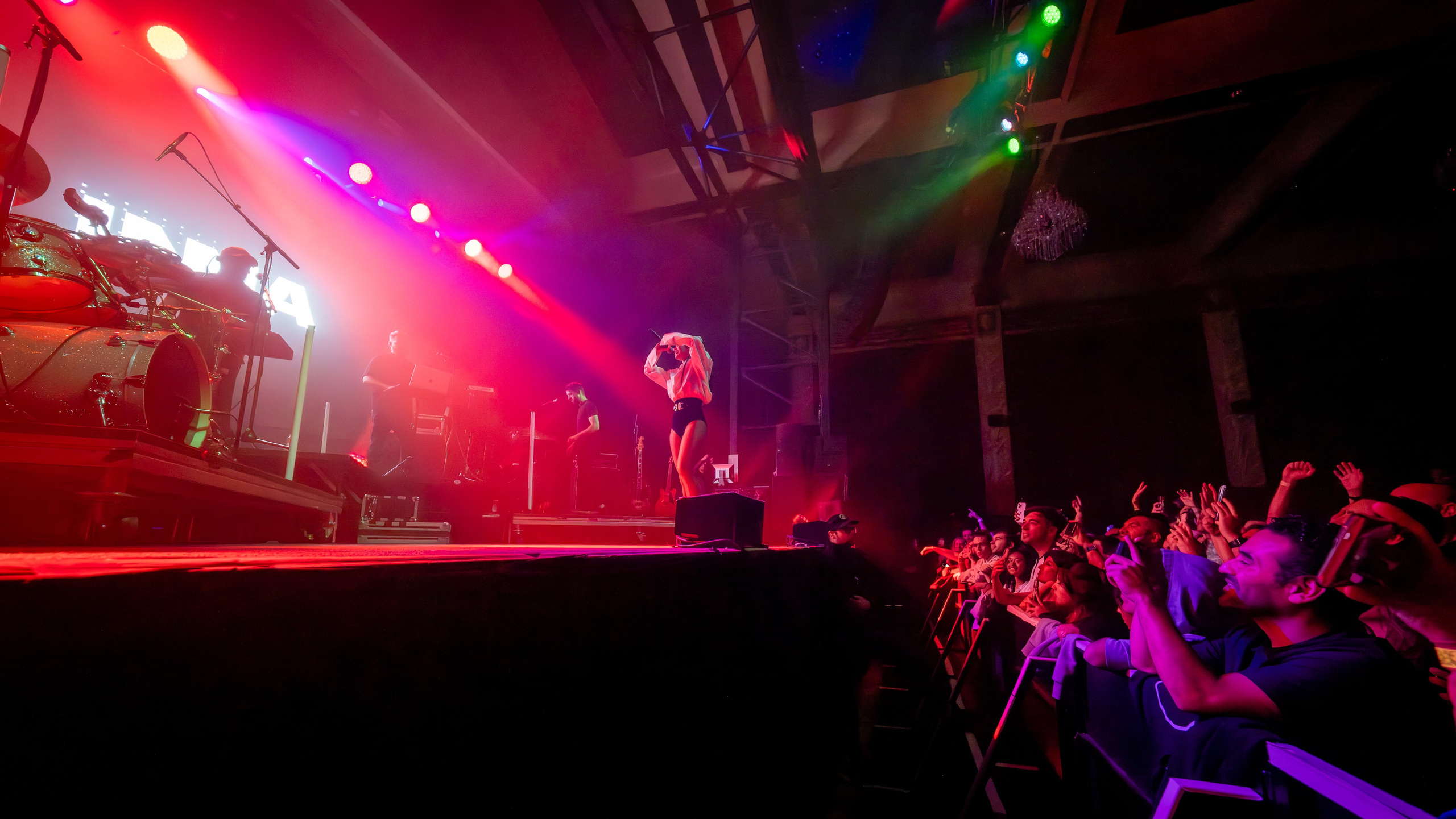 INNA / 2024. Reportage concert portrait photography in the San Francisco Bay Area