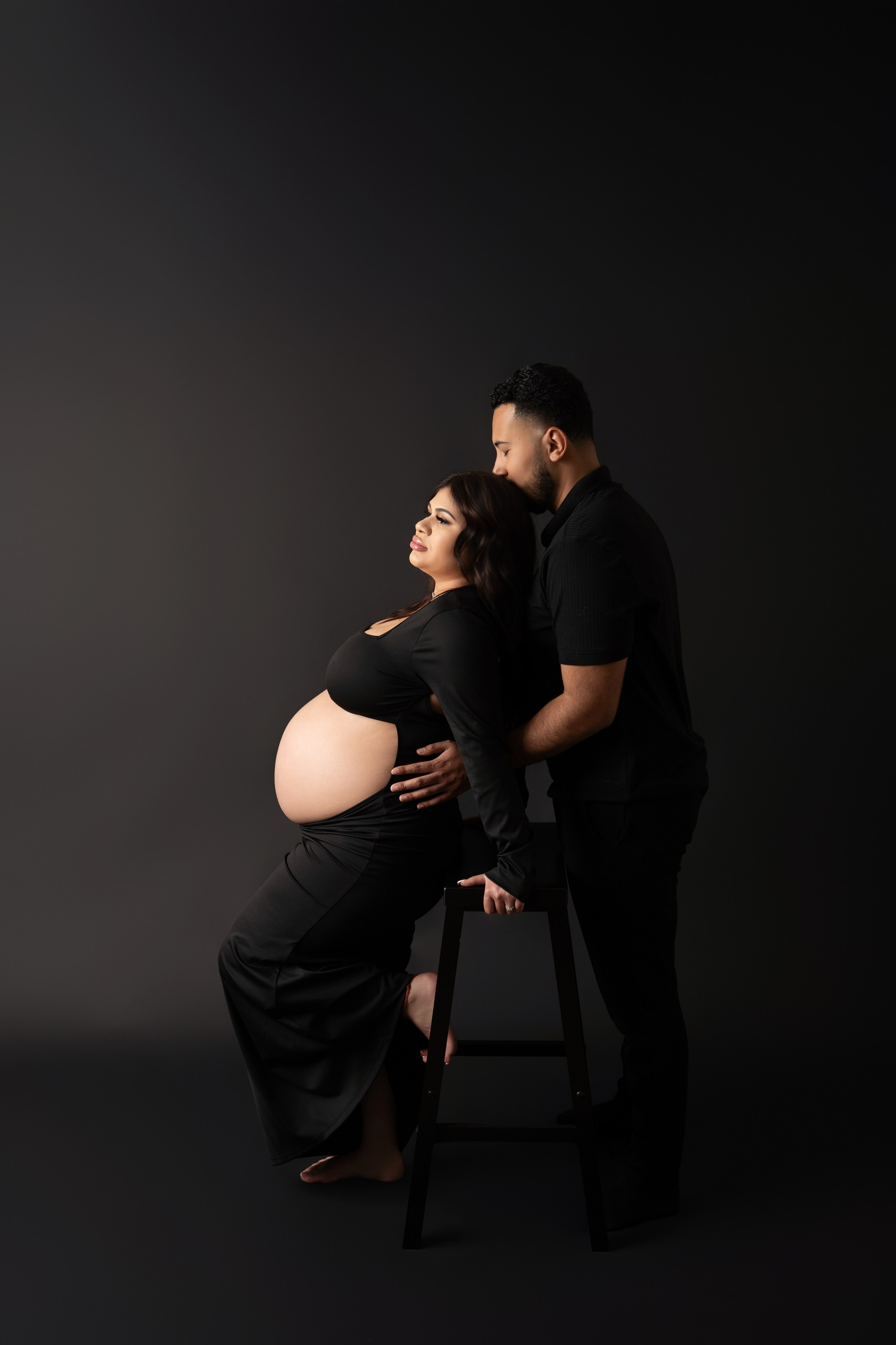 Maternity Studio. Maternity, family and newborn photography in San Francisco Bay Area