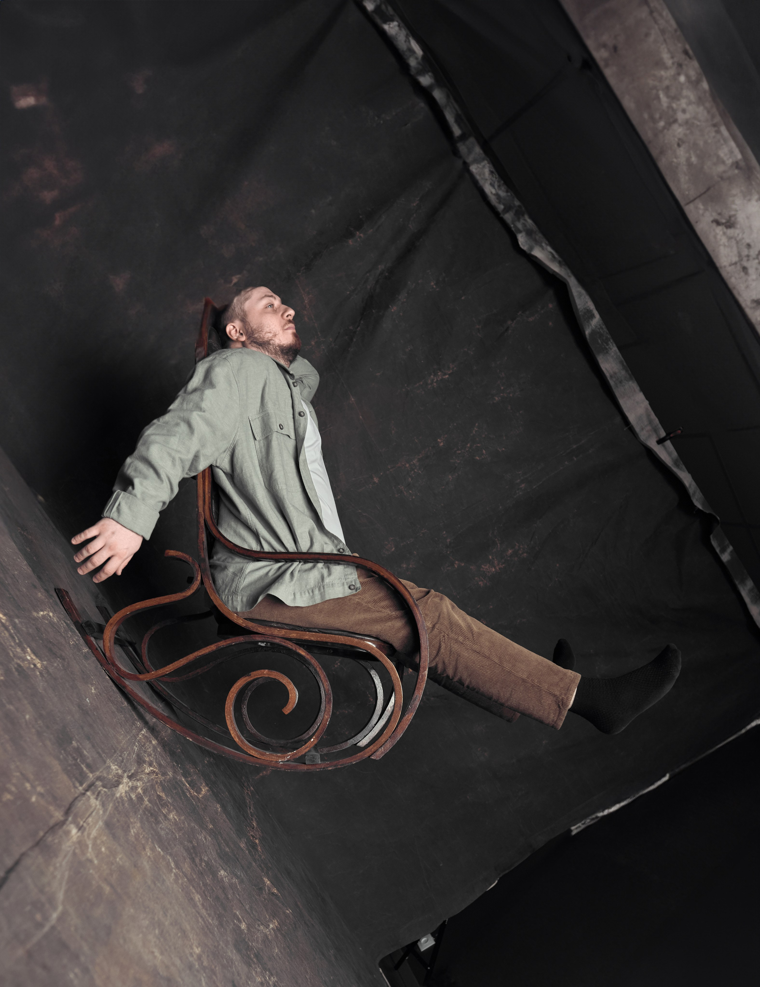 Portrait photographer in Riga. Photographer in Doha, Qatar