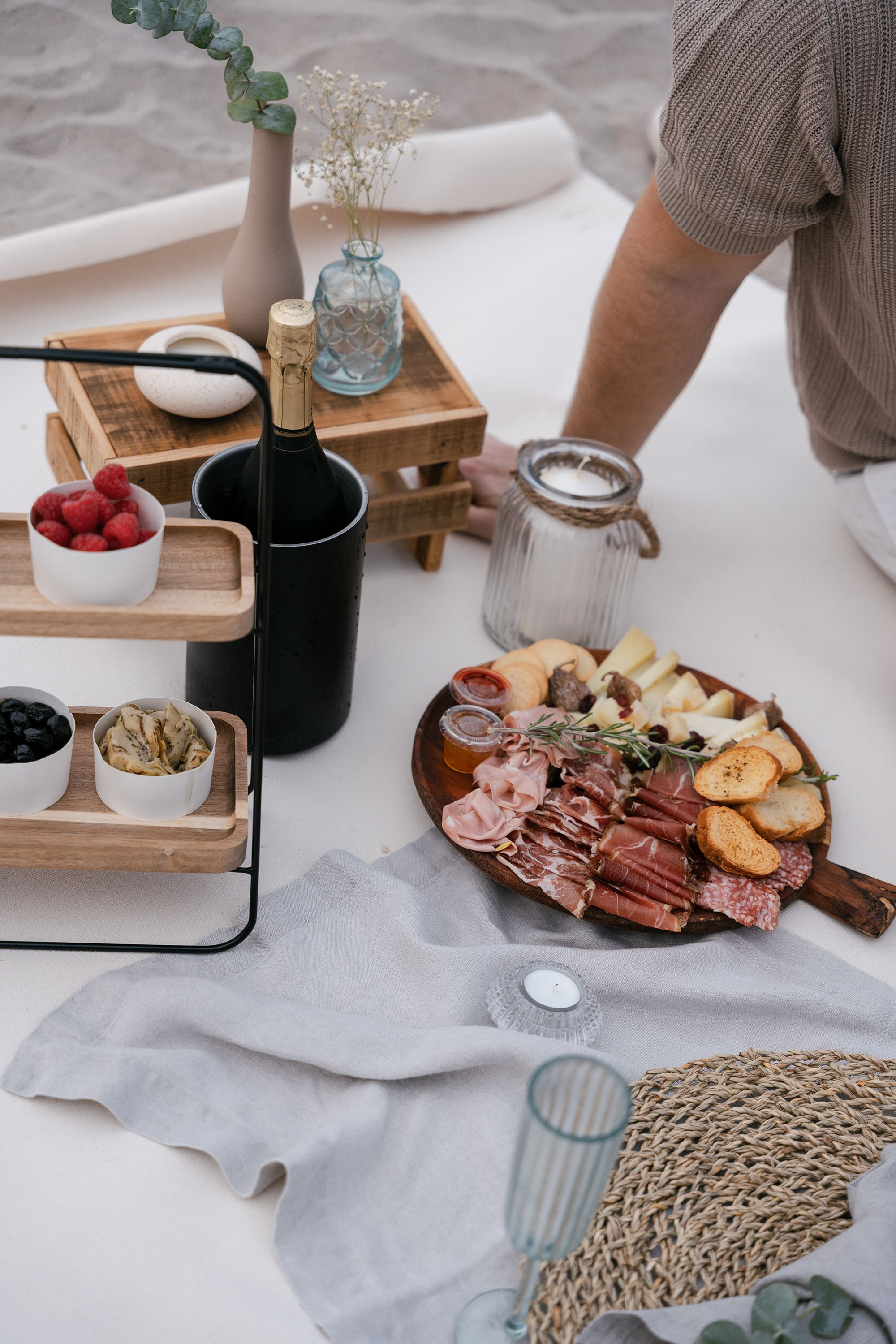 Johanna and Francesko. Destination Wedding Photographers based in Spain