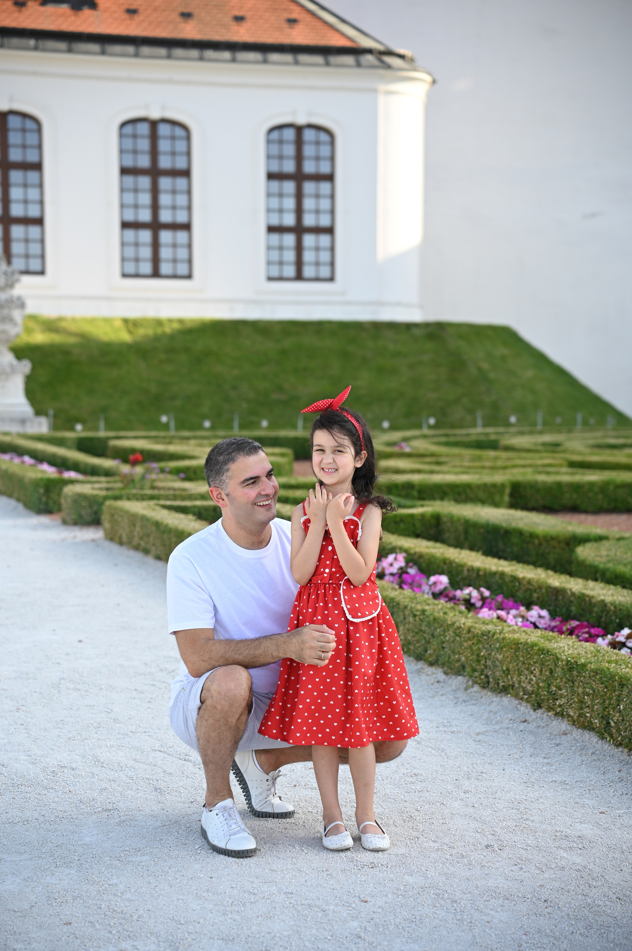 Slava, Natalia & Alina. Photo Vienna and Bratislava