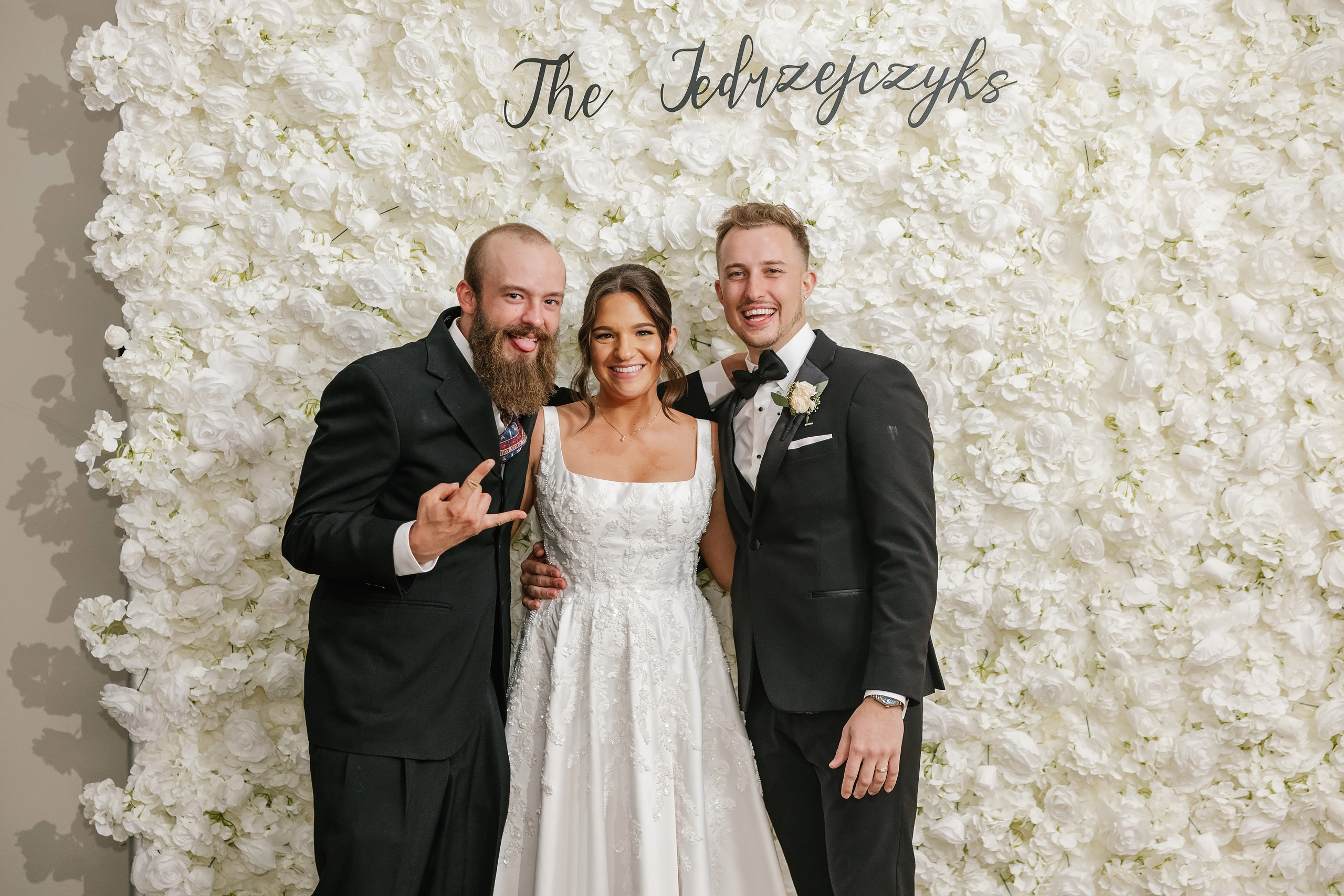 09.06.2025 Wedding. Wedding family event photographer in Chicago Nick Yushevich