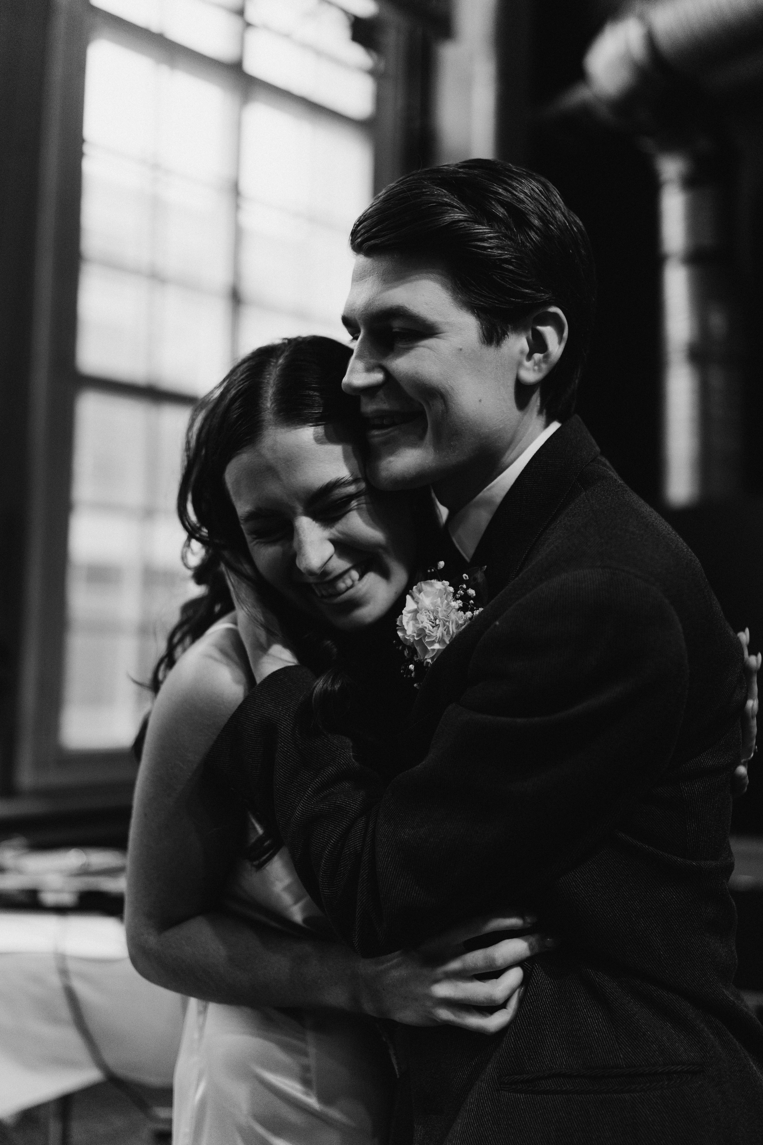 V&S. Wedding and potrait photographer in Helsinki Vickan O