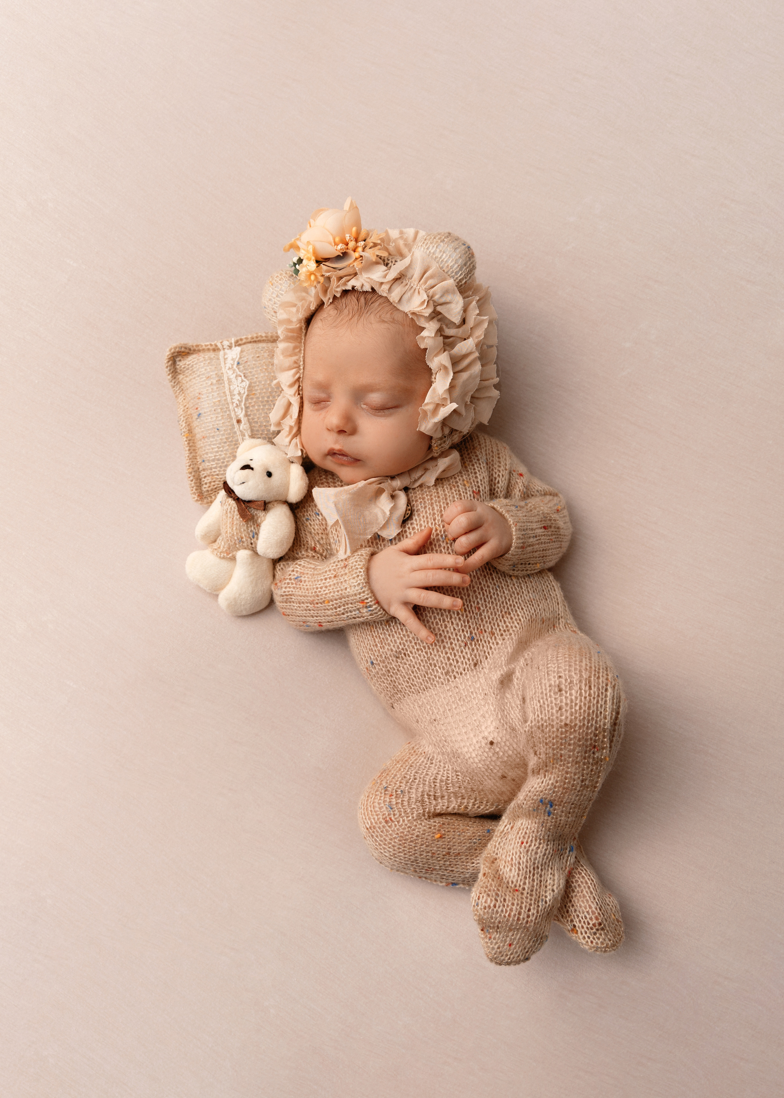 Newborn. Professional photographer in NYC Kristina Bagdasaryan
