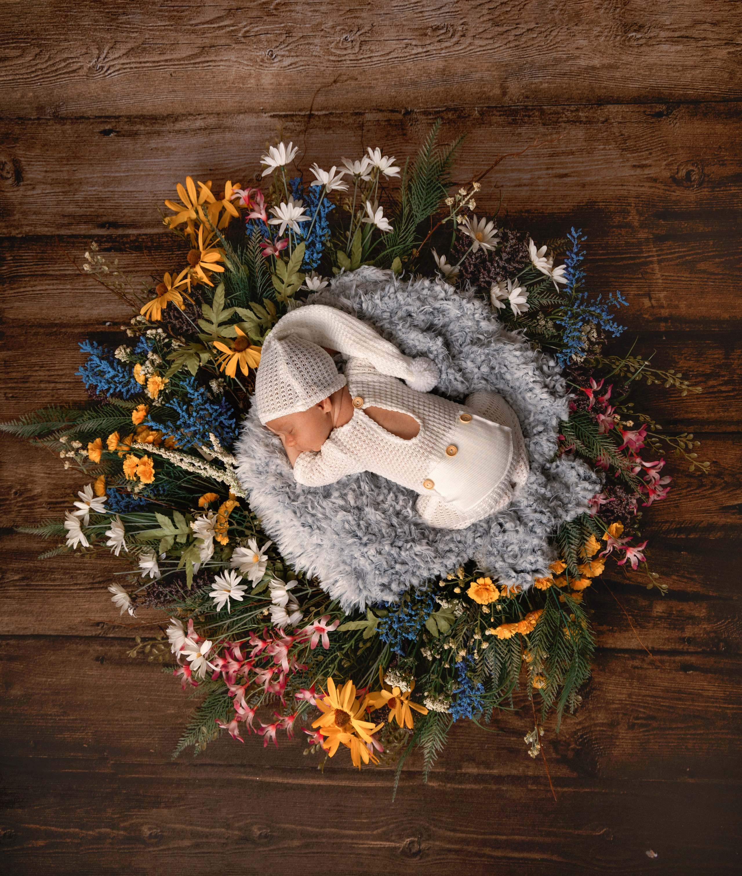 Newborn. Professional photographer in NYC Kristina Bagdasaryan