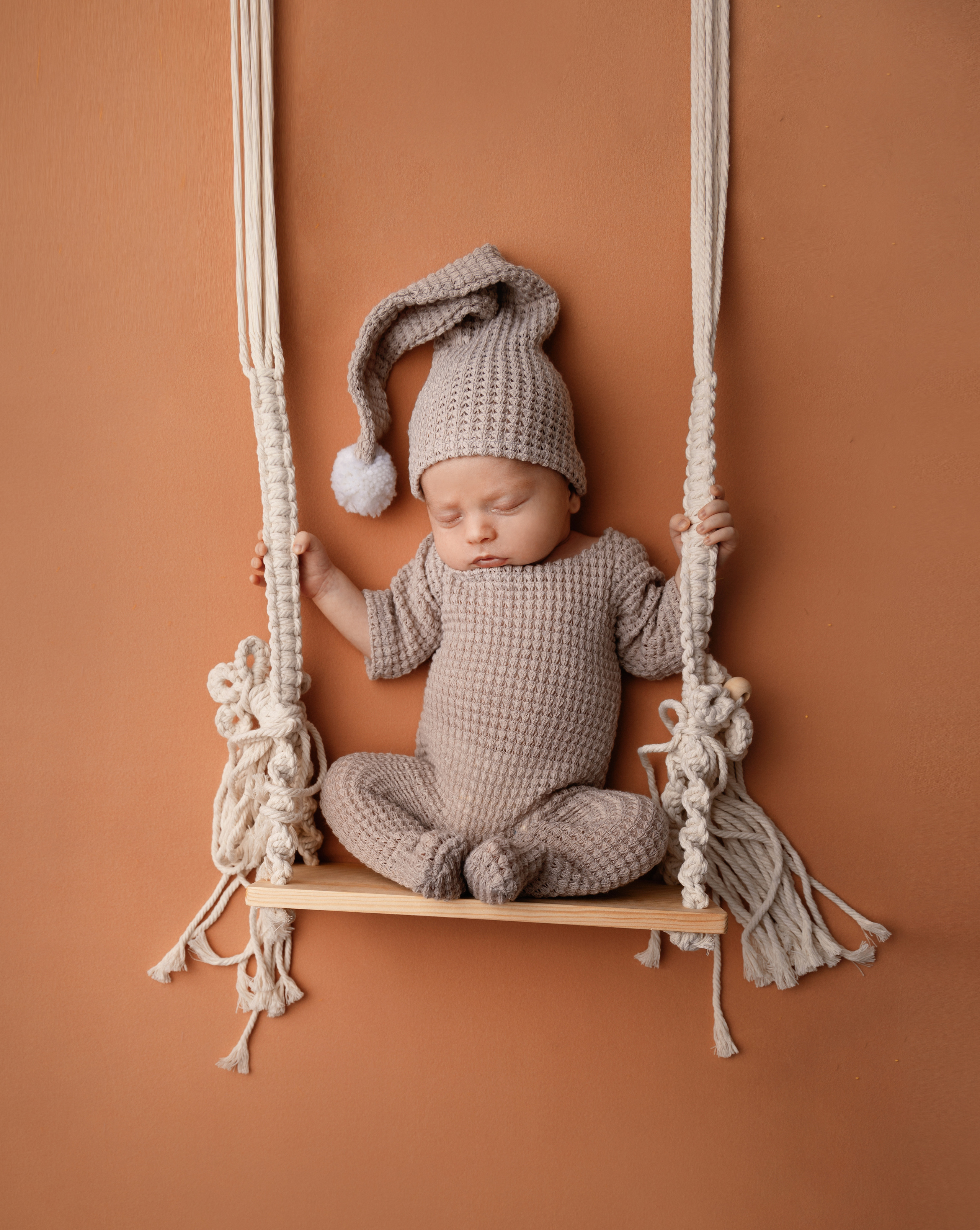 Newborn. Professional photographer in NYC Kristina Bagdasaryan