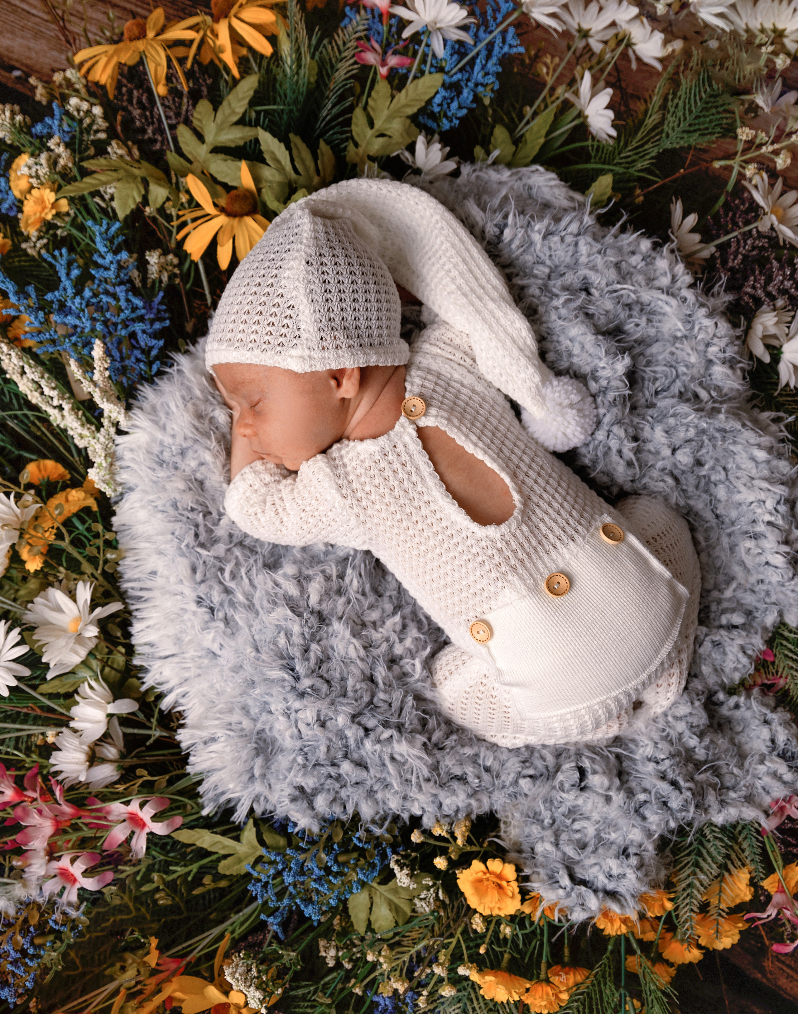 Newborn. Professional photographer in NYC Kristina Bagdasaryan