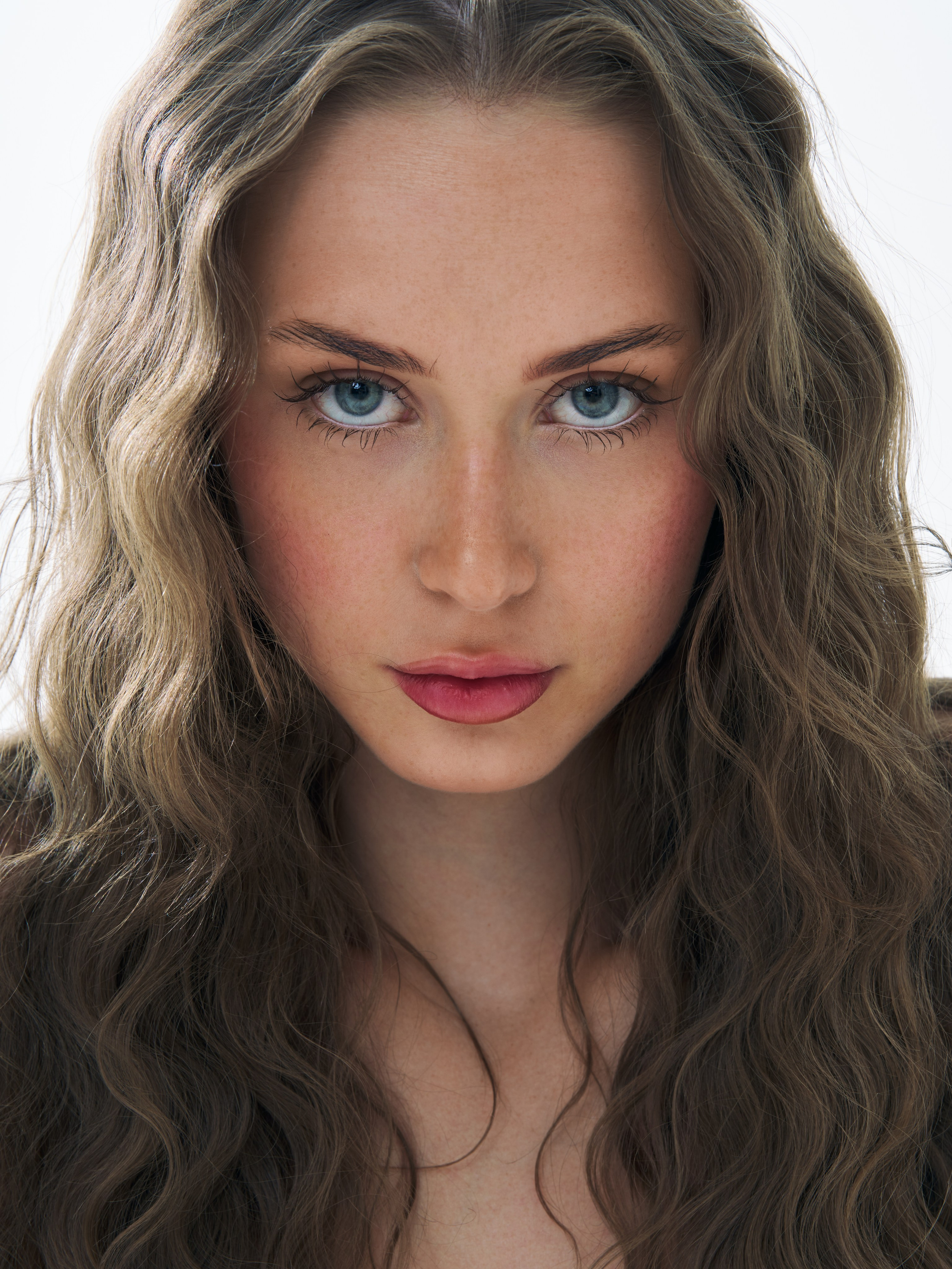 #R6 Dasha. Alisha Geva, Dubai fashion and beauty photographer