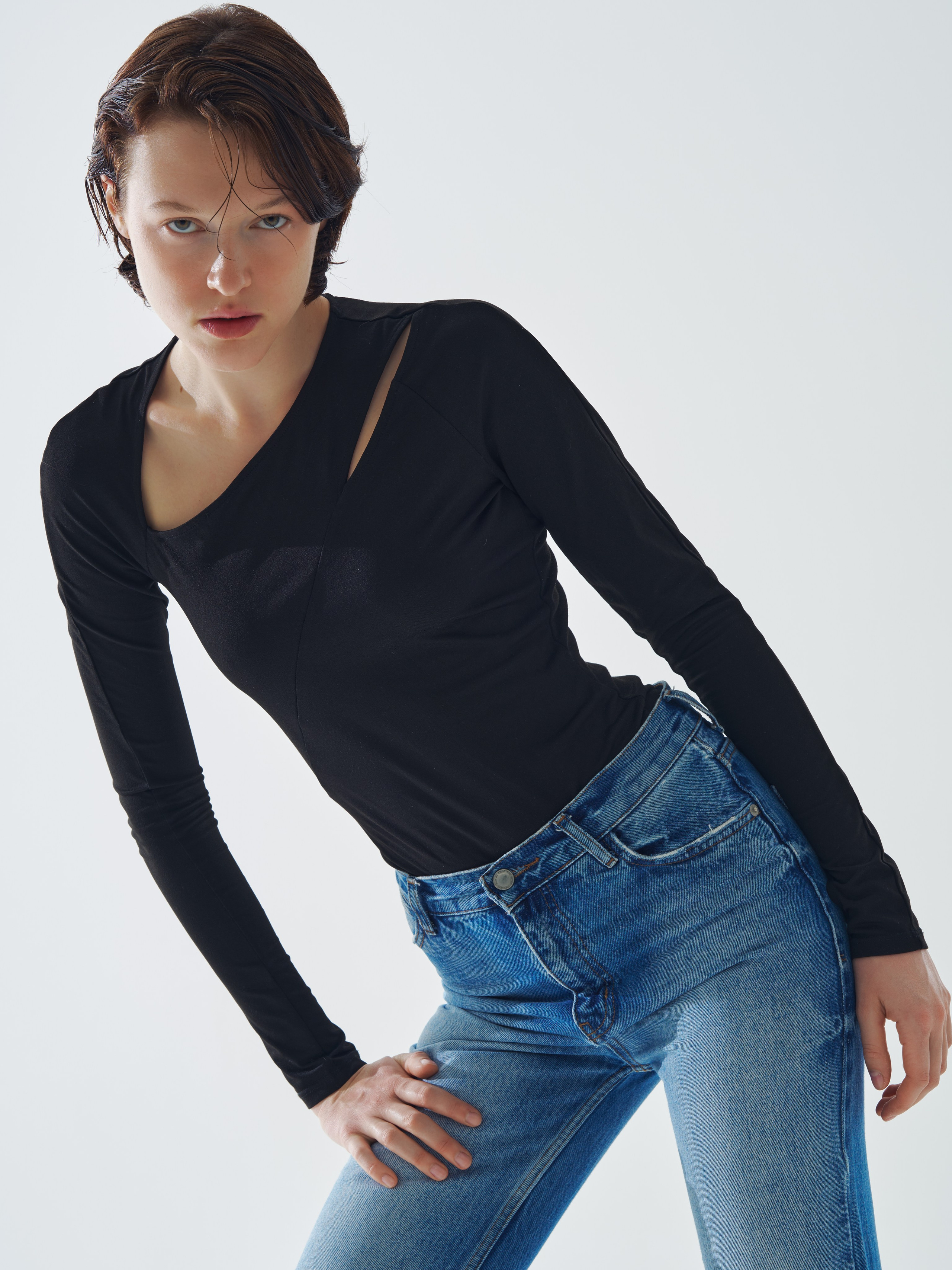 Professional model test, model portfolio photographer in Dubai