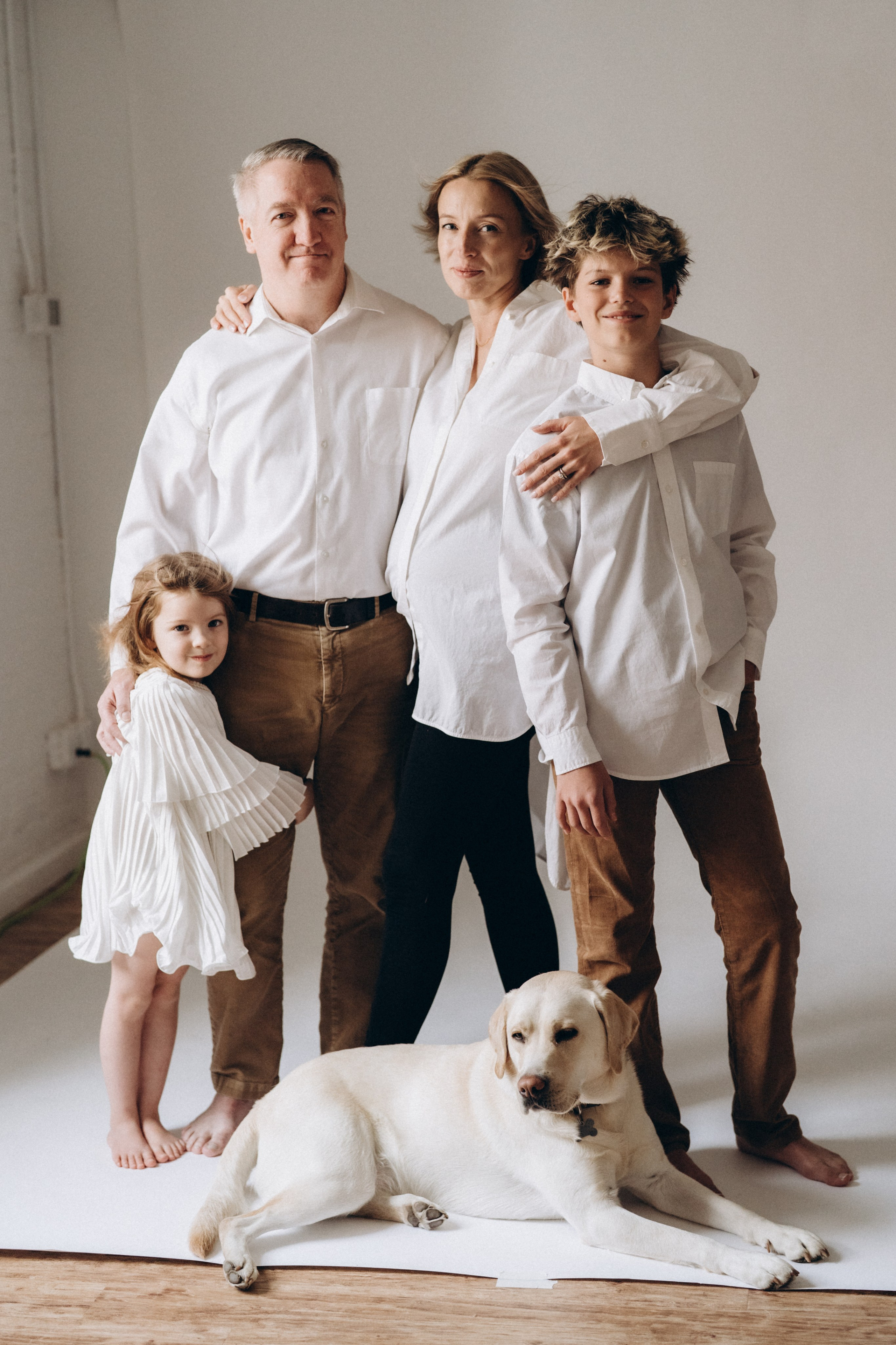 Valentina. Modern maternity photographer in Long Island New York