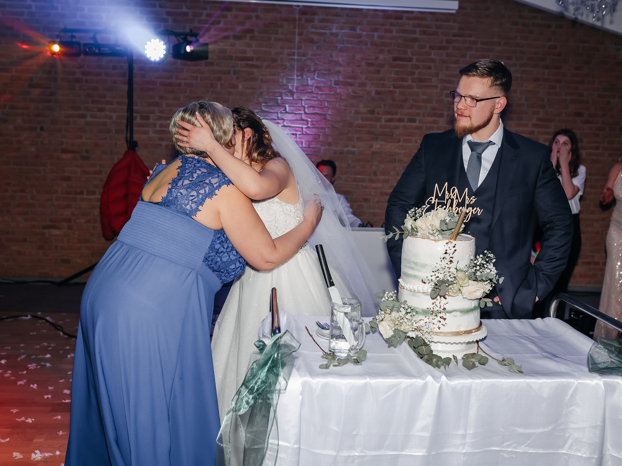 Hochzeitsfeier Reportage. Familien- Fotografin in Marienhafe, Aurich, Emden, Norden, Leer