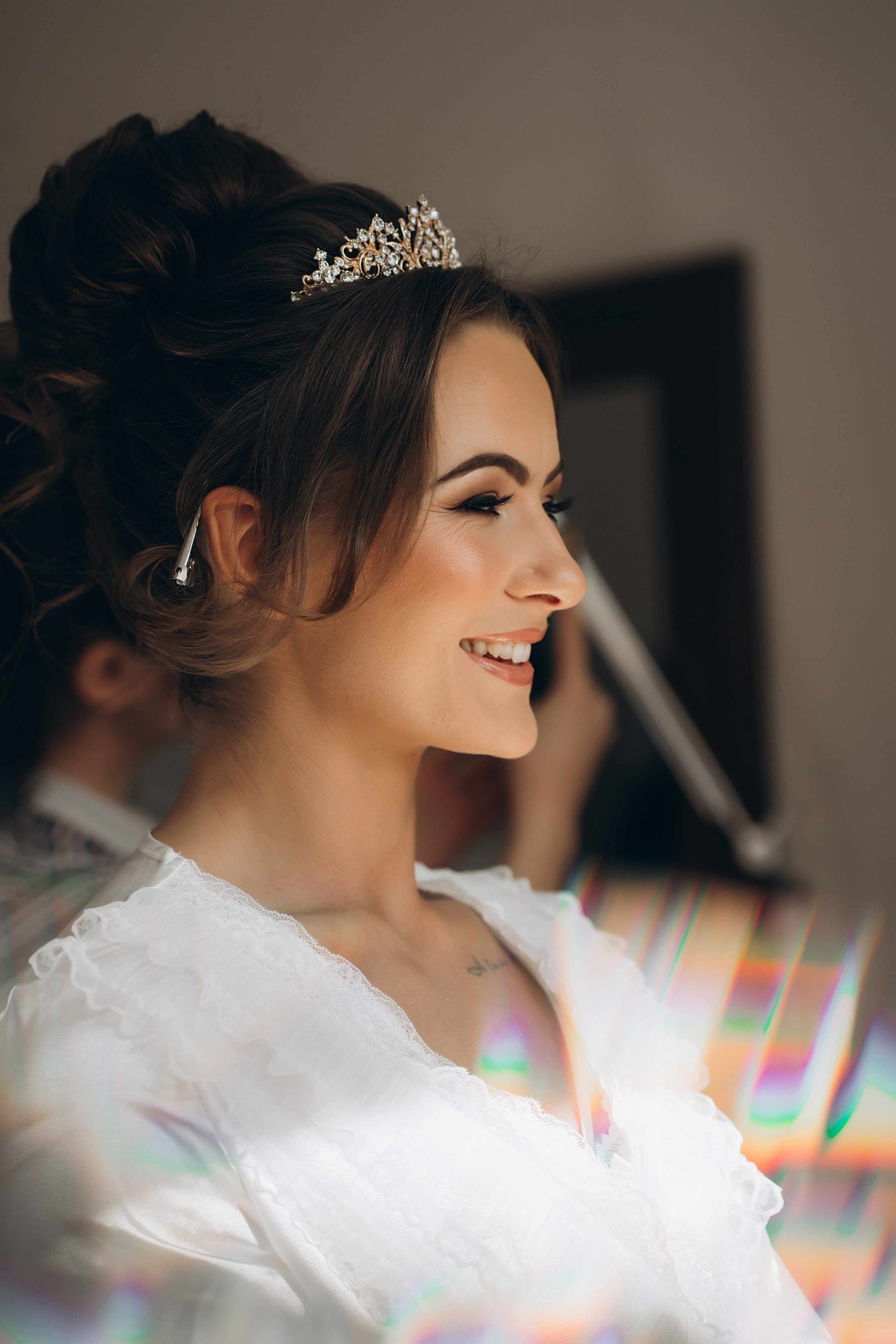 Megan & Oneias. Main