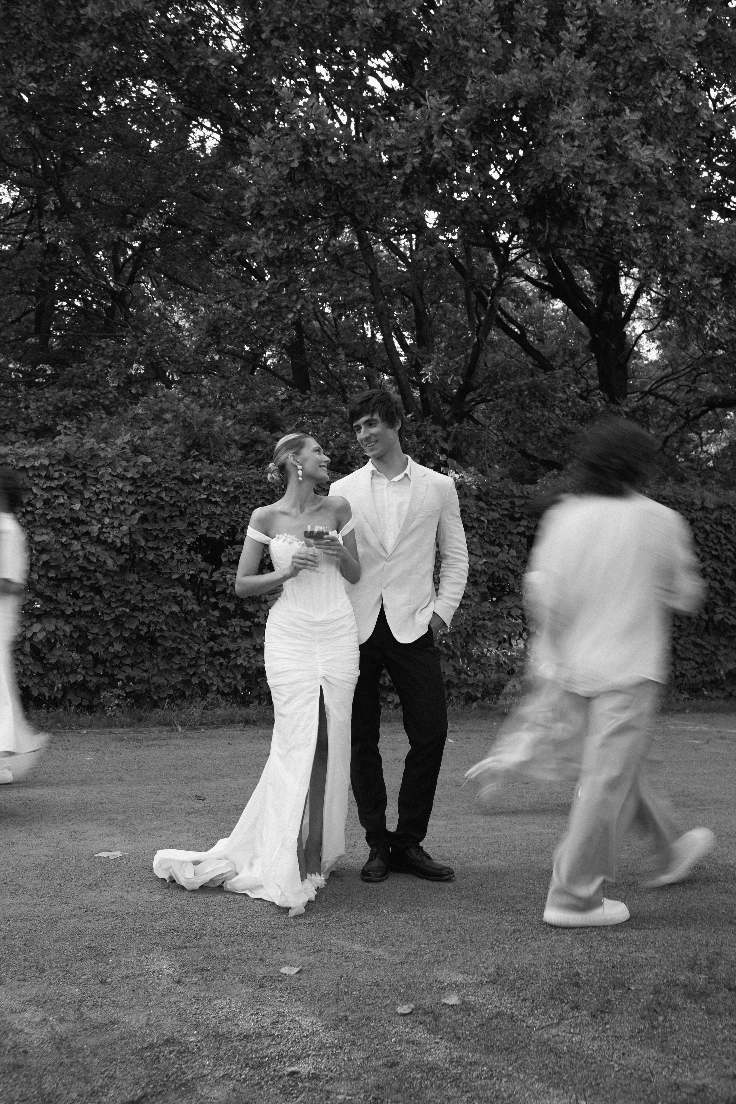 Christina & Mark. Elena Ruzgis — Editorial Wedding & Portrait Photographer