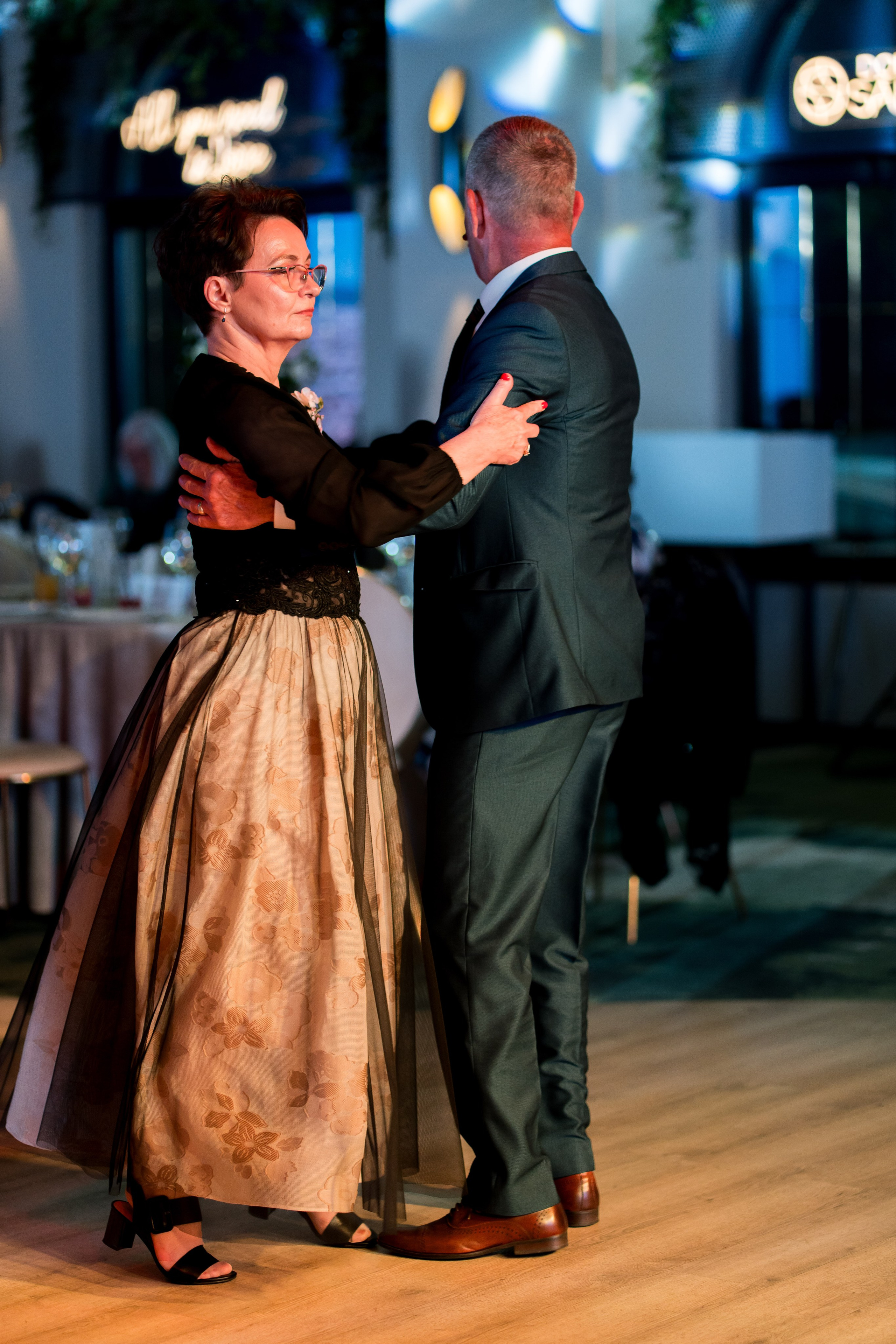 PARTY. Gabriel Florea — Fotograf nuntă București