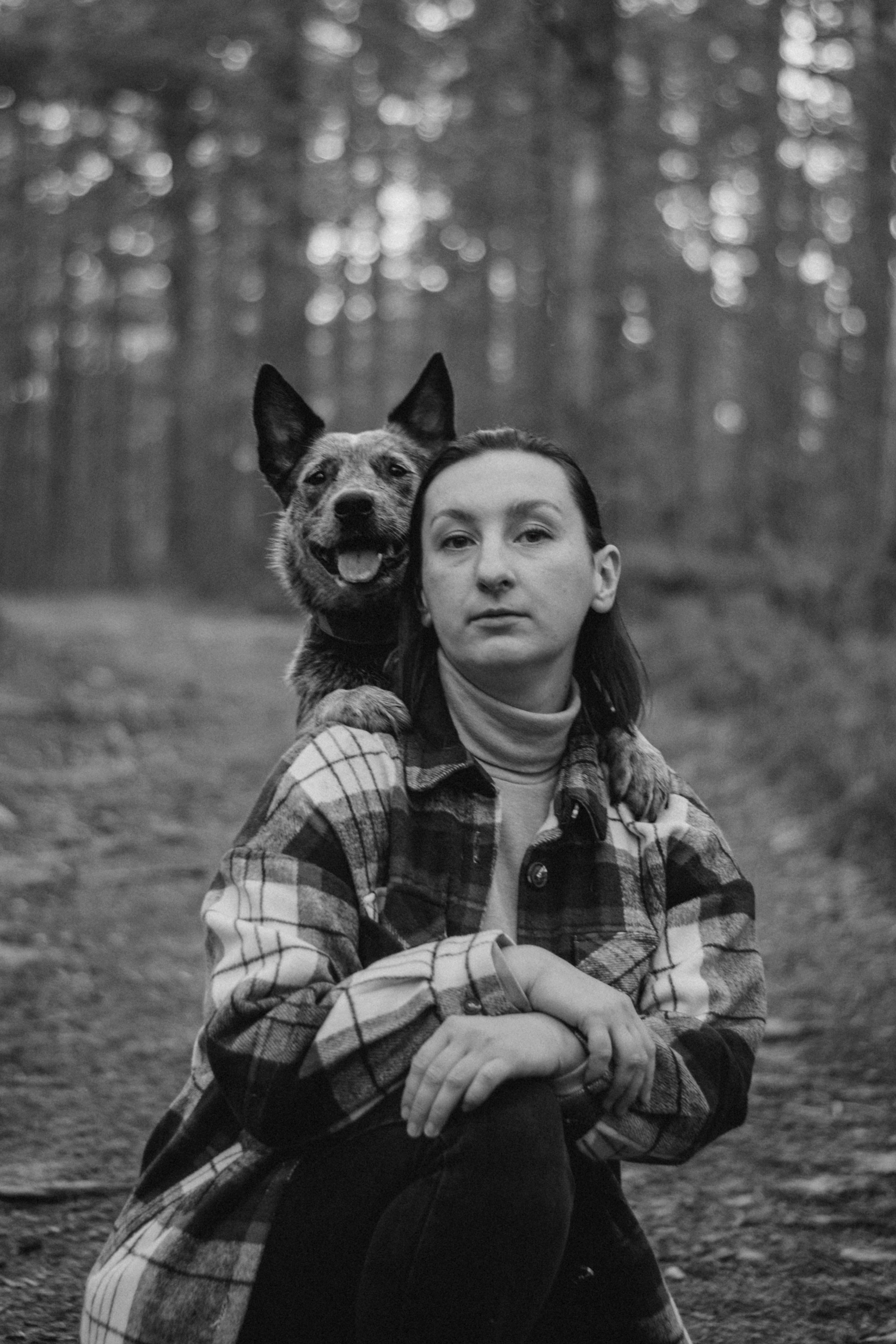 Polina and her Dakota, Blue Heeler. Kat Laisaar — Pet photographer in Tallinn