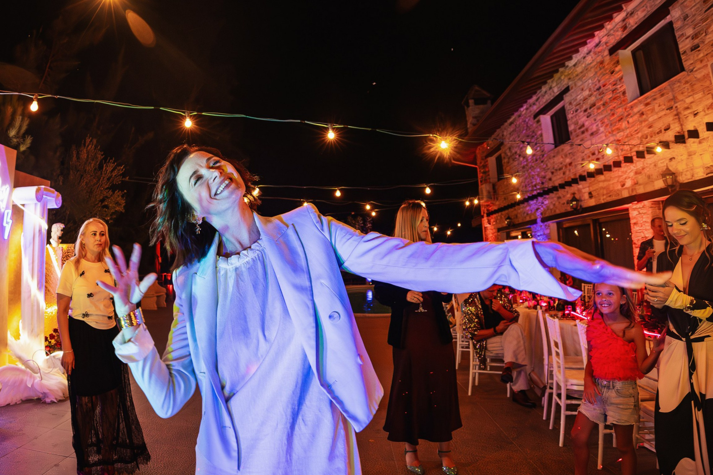 Сьемка летних корпоративов на Кипре. Фото и видео съёмка на Кипре. Съемка мероприятий и рекламы в Лимасоле Никосии и Пафосе