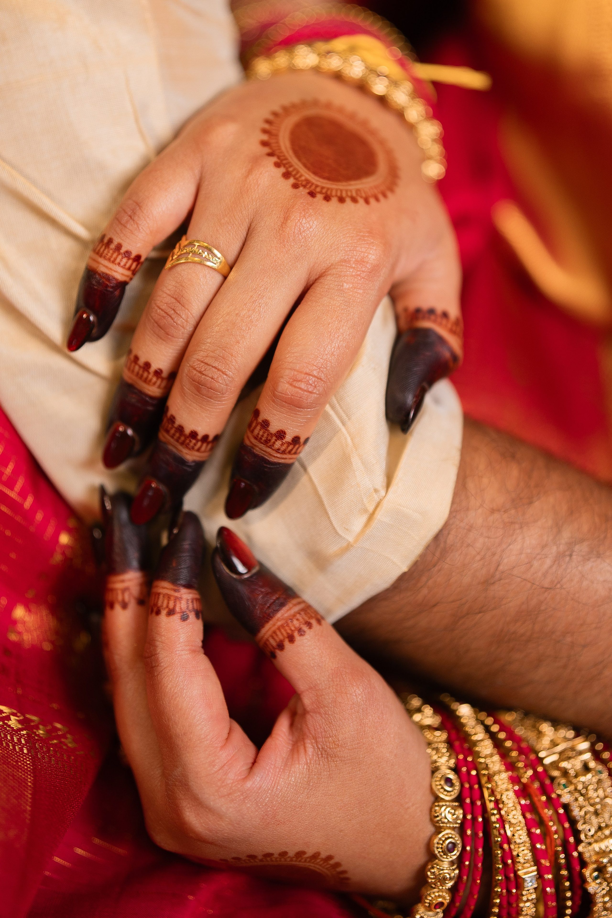 GAURI & SIVA. Wedding photographer Avira Stories