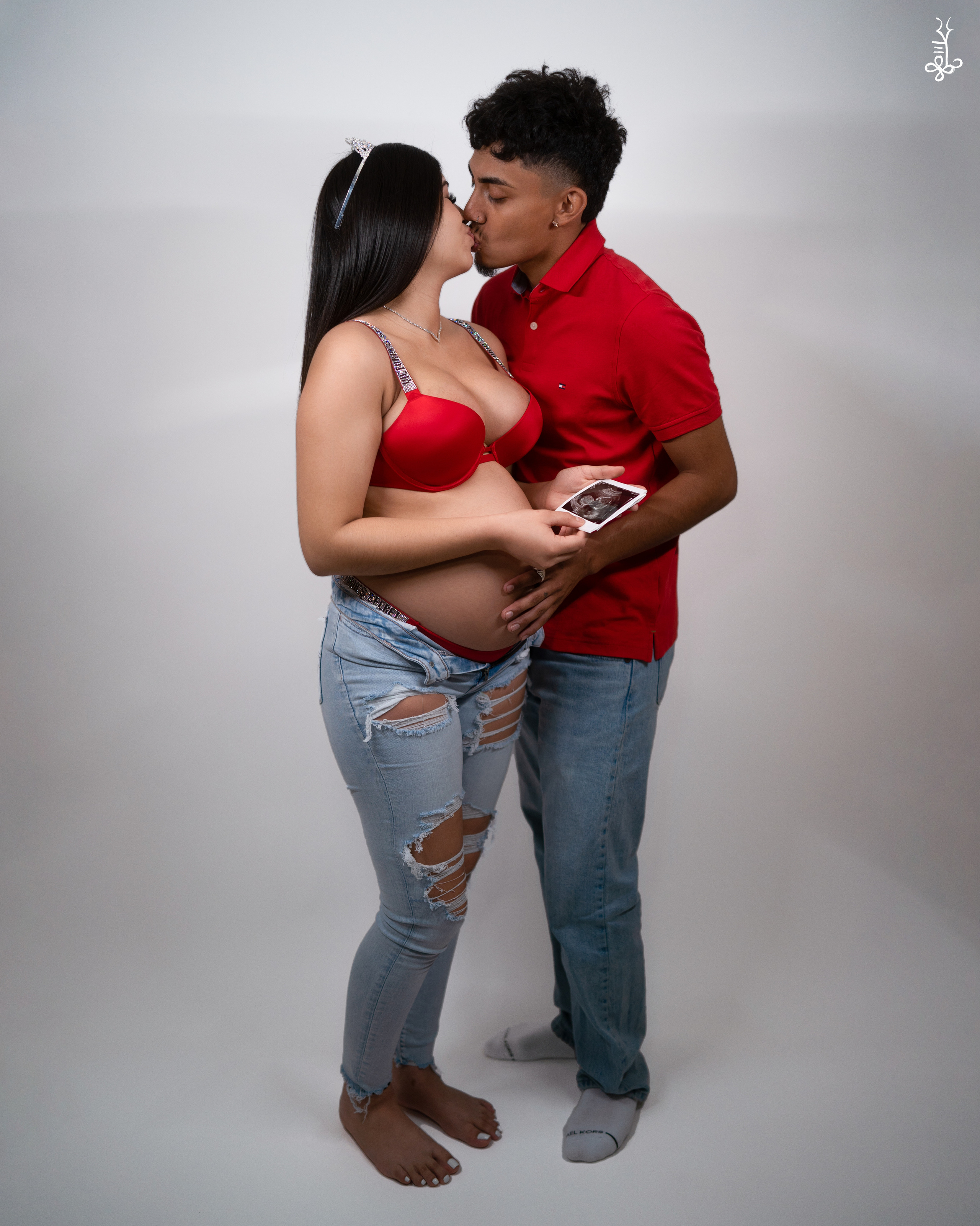 @AlV.NAHOMY & @CASPERSK8S. Ke’Ondris