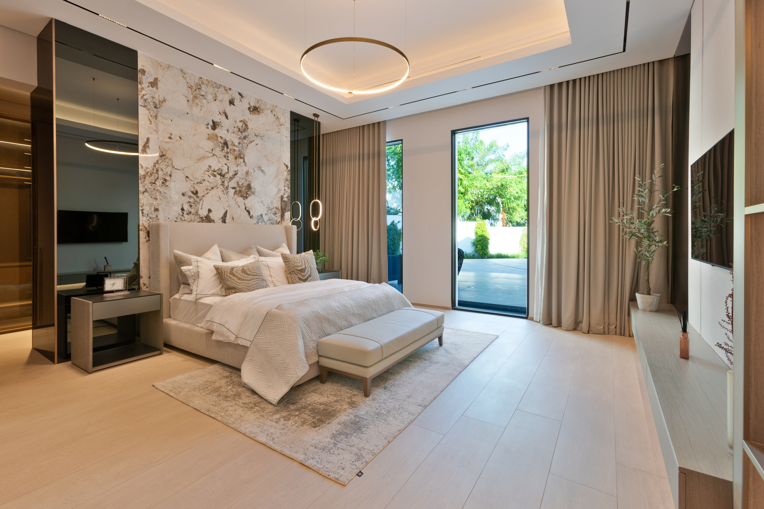 Luxury Villa — Emirates Hill. Samy Mar Boy │Portrait, Automotive and Real Estate Photographer