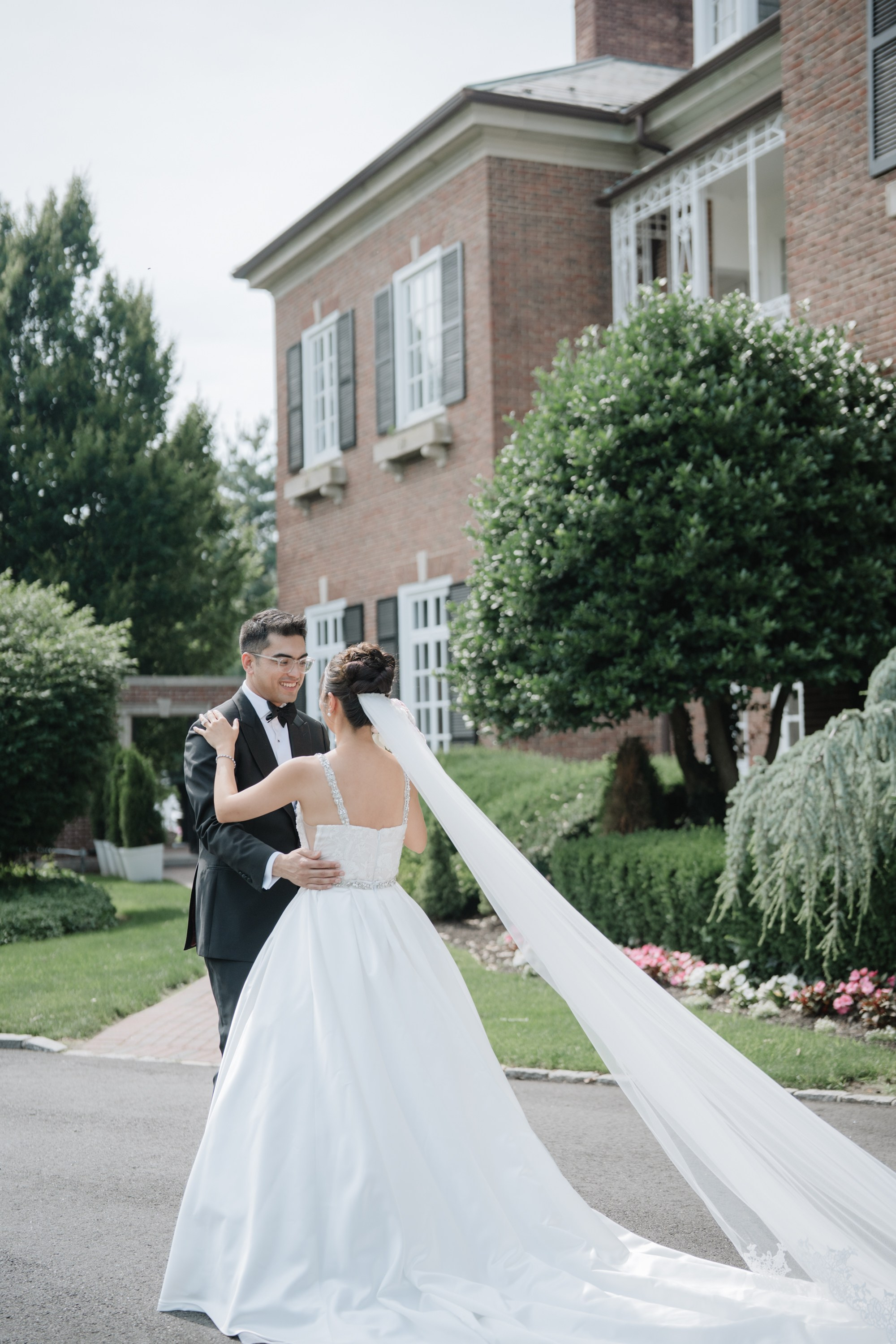 A stunning wedding with Asian style. Portrait and wedding photographer in New York