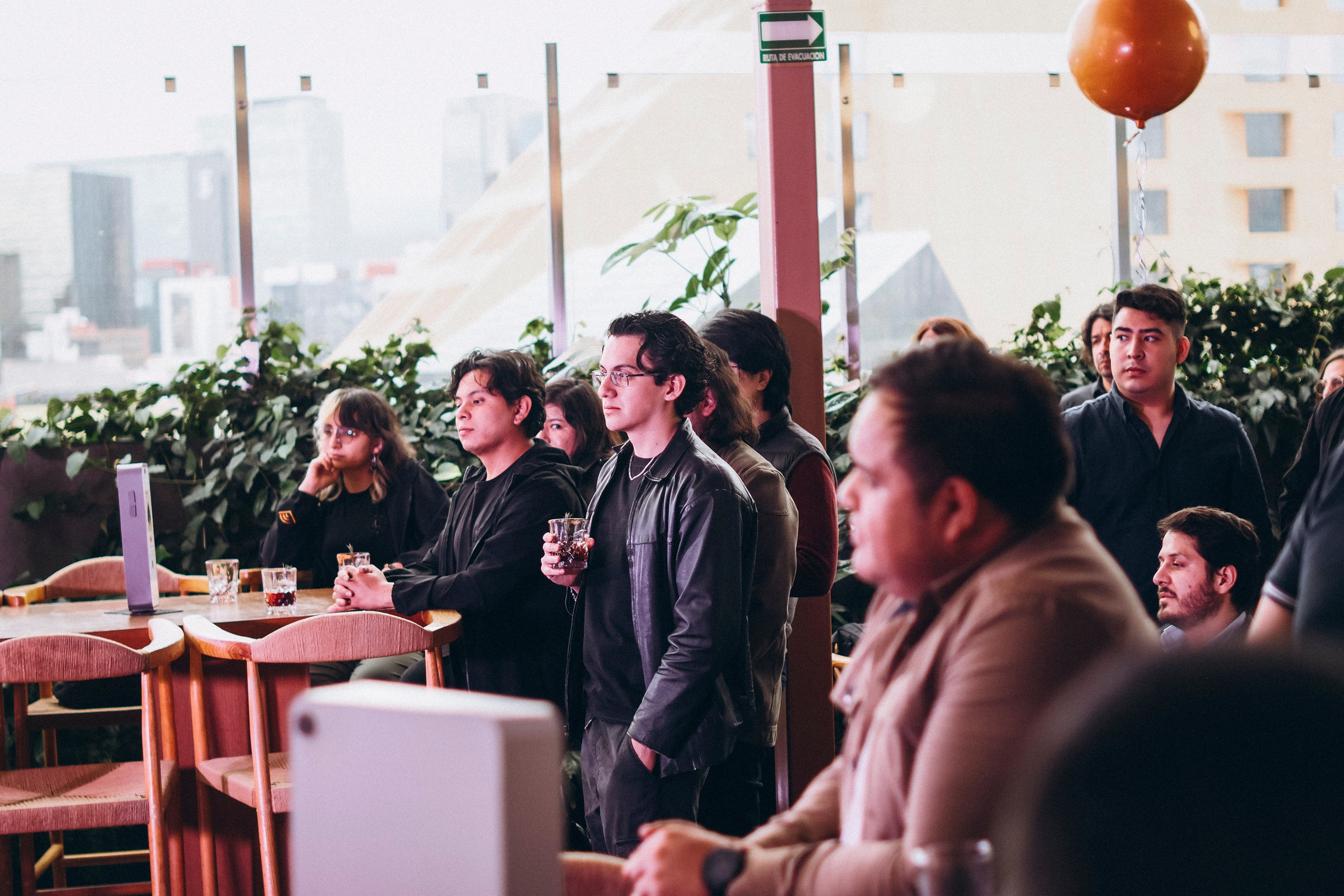 Audible. Wedding and family photographer in Mexico City