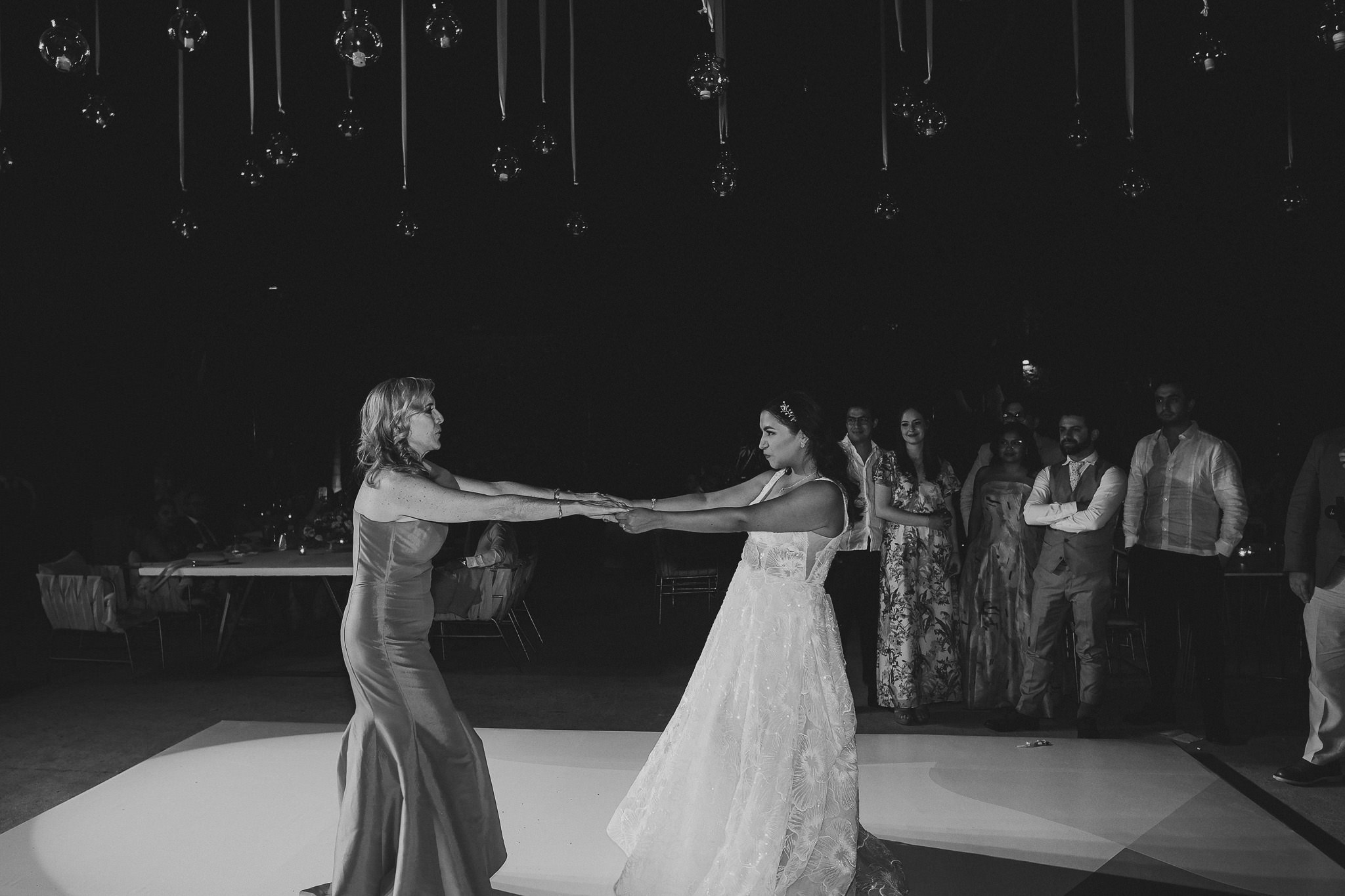 Dany & Rui / Tepoztlan. Wedding and family photographer in Mexico City