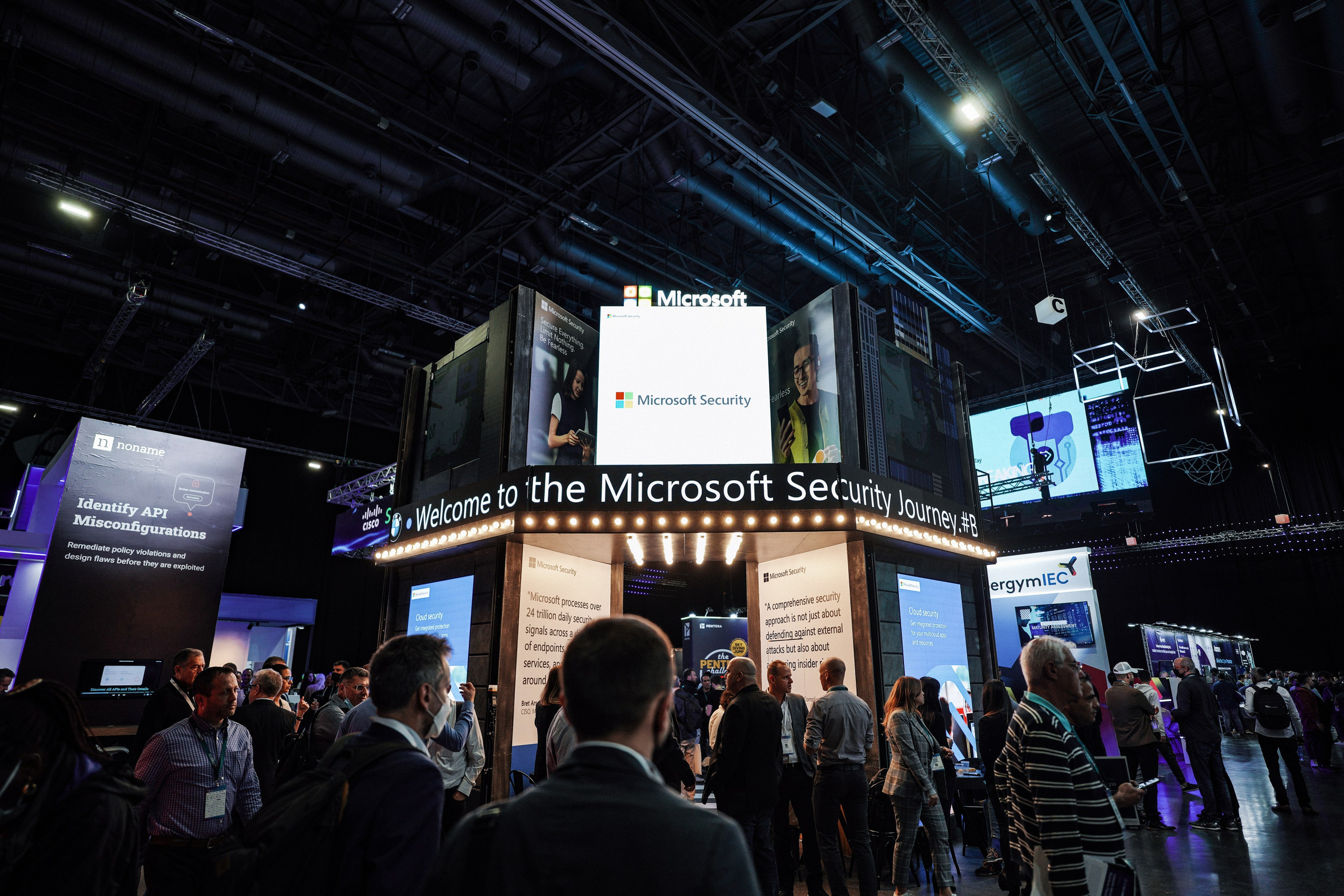 Business. Dmitry Gorodetsky Event Photographer