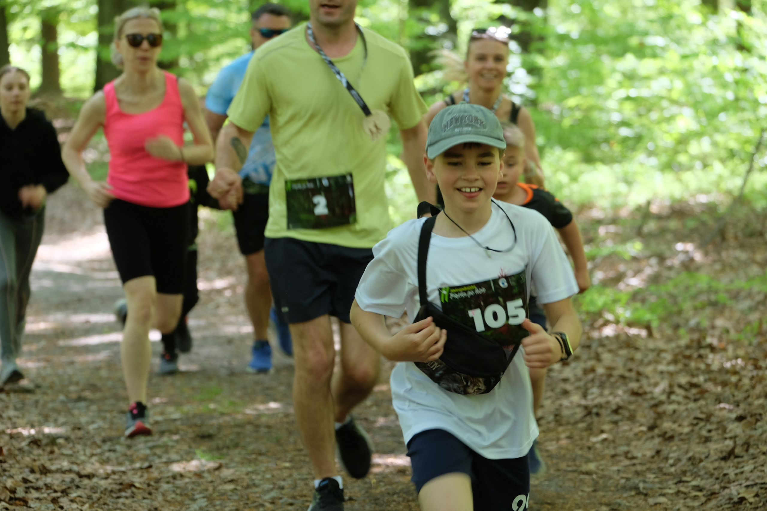 Aleksandryjska Piątka po lesie. Main