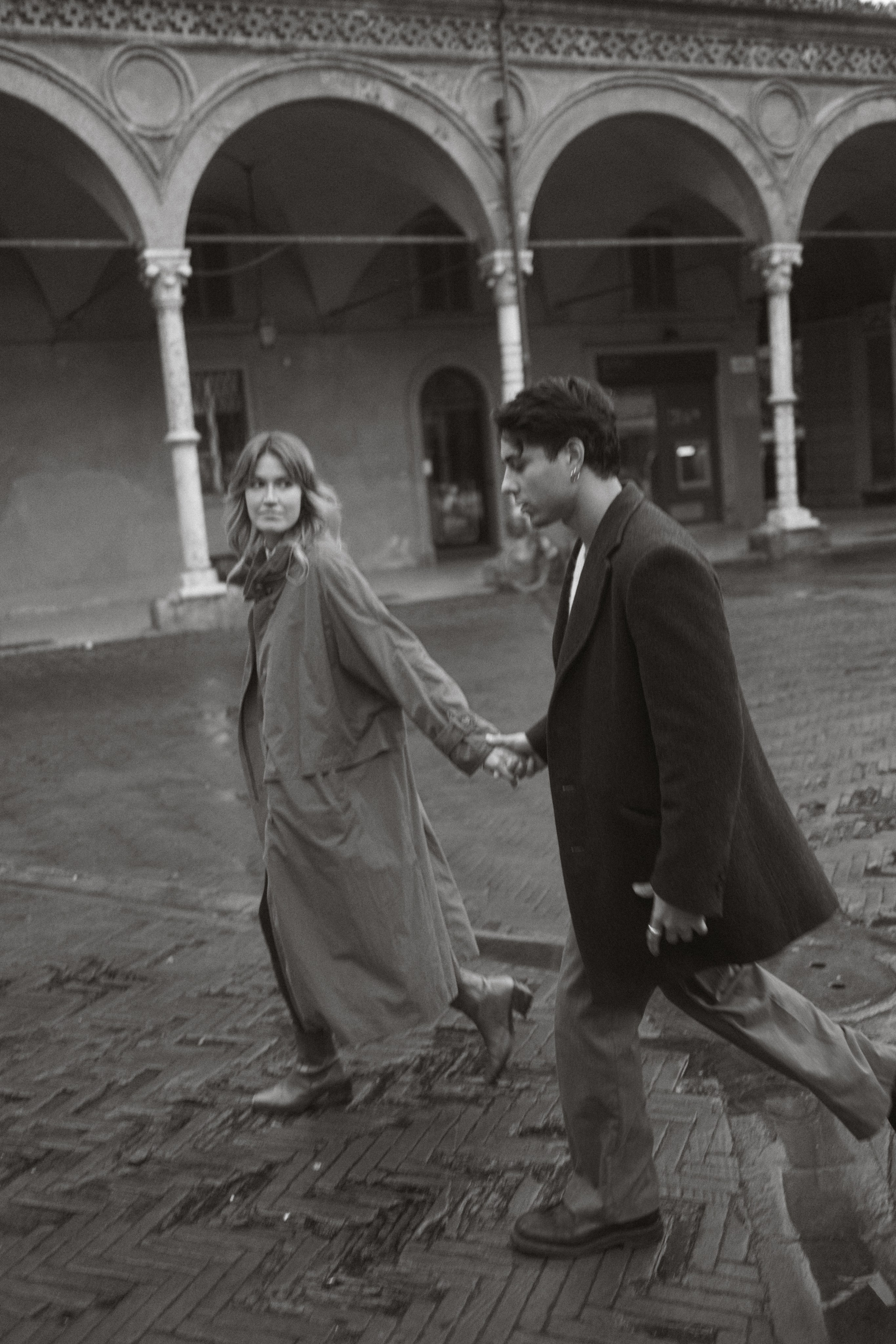 Cinematic Photowalk. Wedding, Elopement & Family Photographer