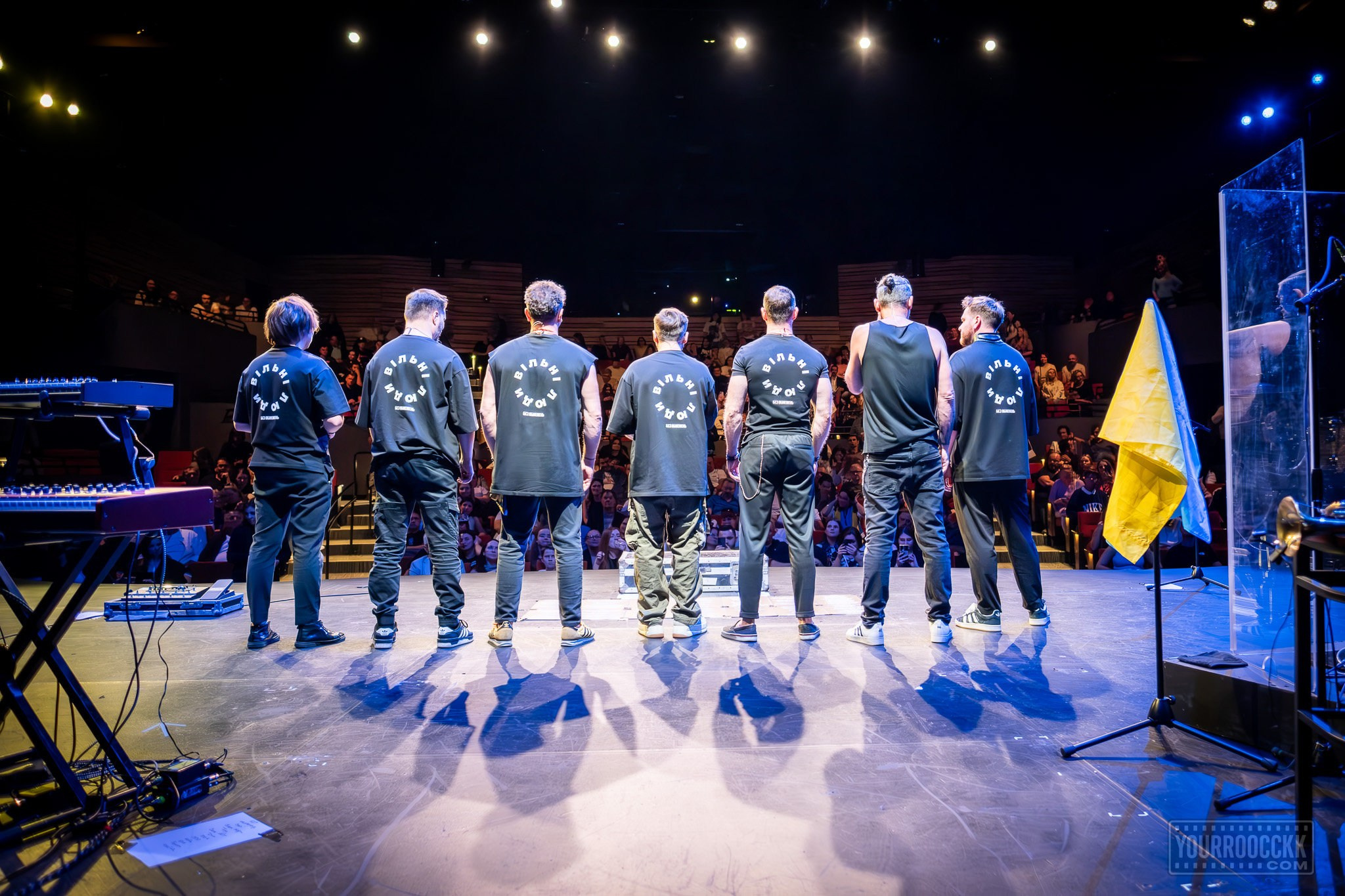 BEZ OBMEZHEN | SACRAMENTO. Reportage concert portrait photography in the San Francisco Bay Area