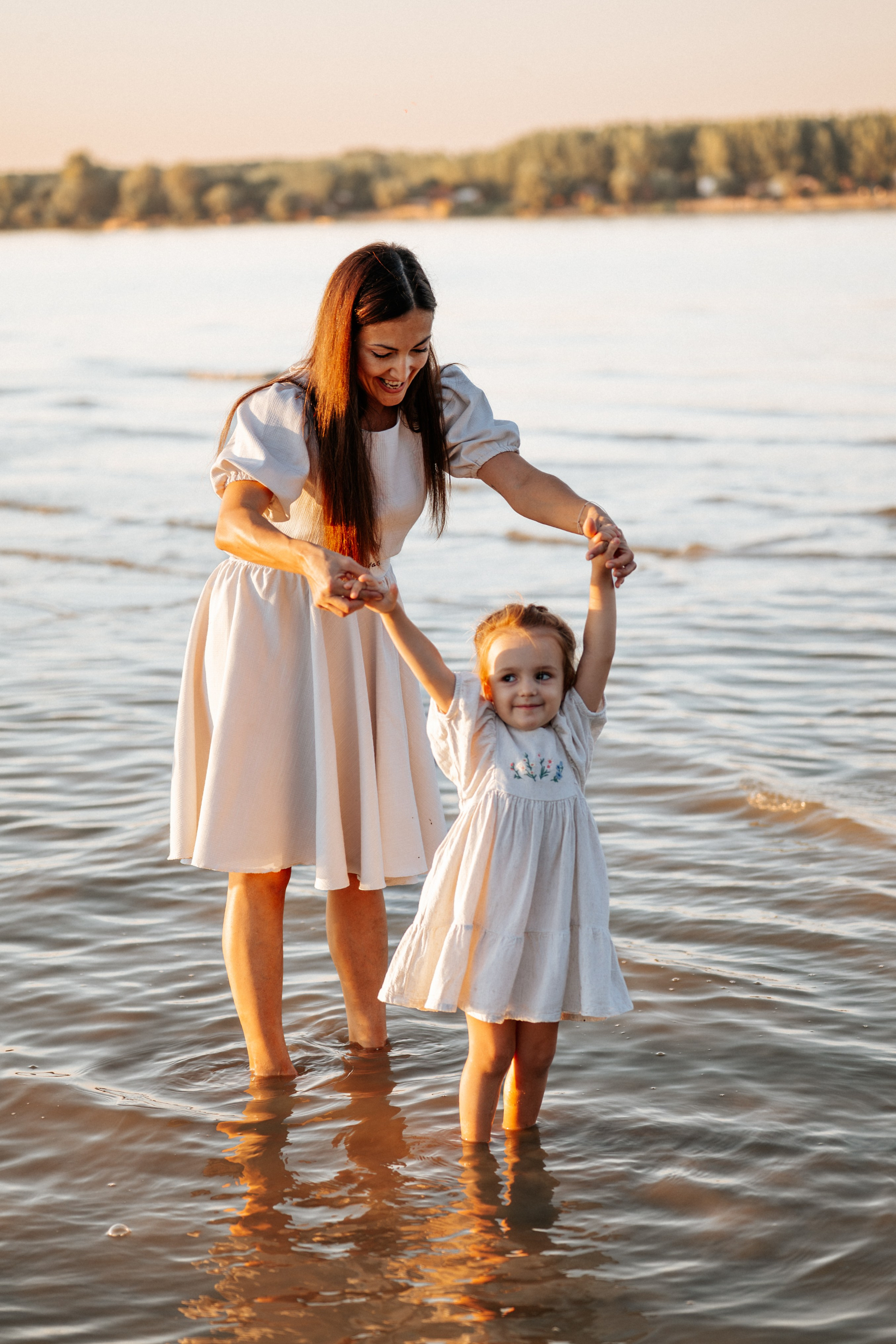 Anja, Nikola, Adam i Hana - porodično fotografisanje. Dečiji i porodični fotograf