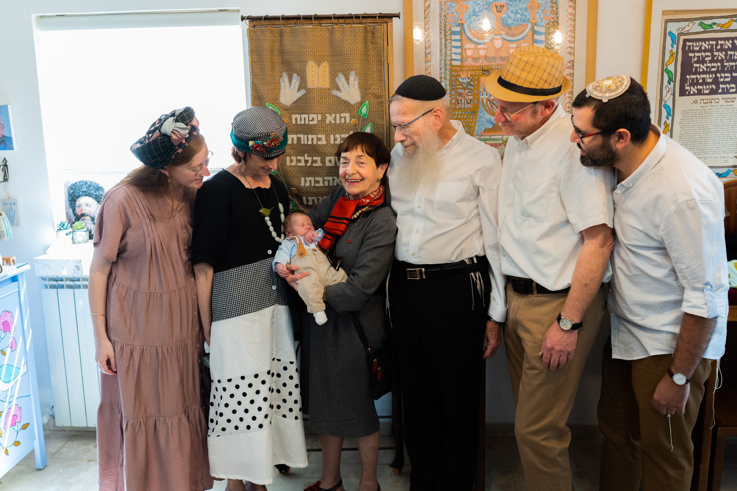 משפחת ברנד. יוסף מזרחי צילום חתונה, ברית וזוגיות. צלם מקצועי שאוהב להוציא אתכם הכי יפים ברגעים הכי מרגשים