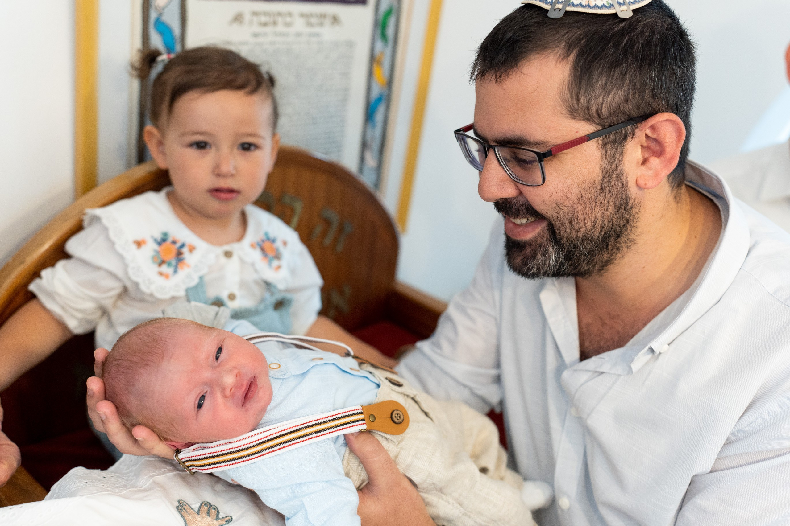 משפחת ברנד. יוסף מזרחי צילום חתונה, ברית וזוגיות. צלם מקצועי שאוהב להוציא אתכם הכי יפים ברגעים הכי מרגשים