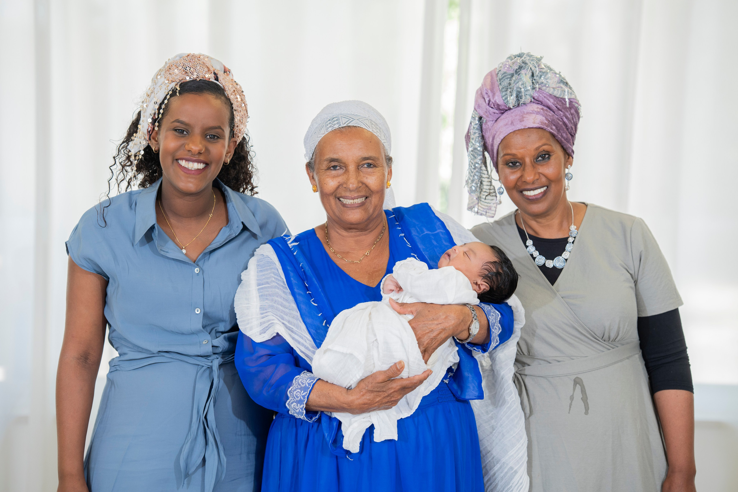 משפחת סלומון. יוסף מזרחי צילום חתונה, ברית וזוגיות. צלם מקצועי שאוהב להוציא אתכם הכי יפים ברגעים הכי מרגשים