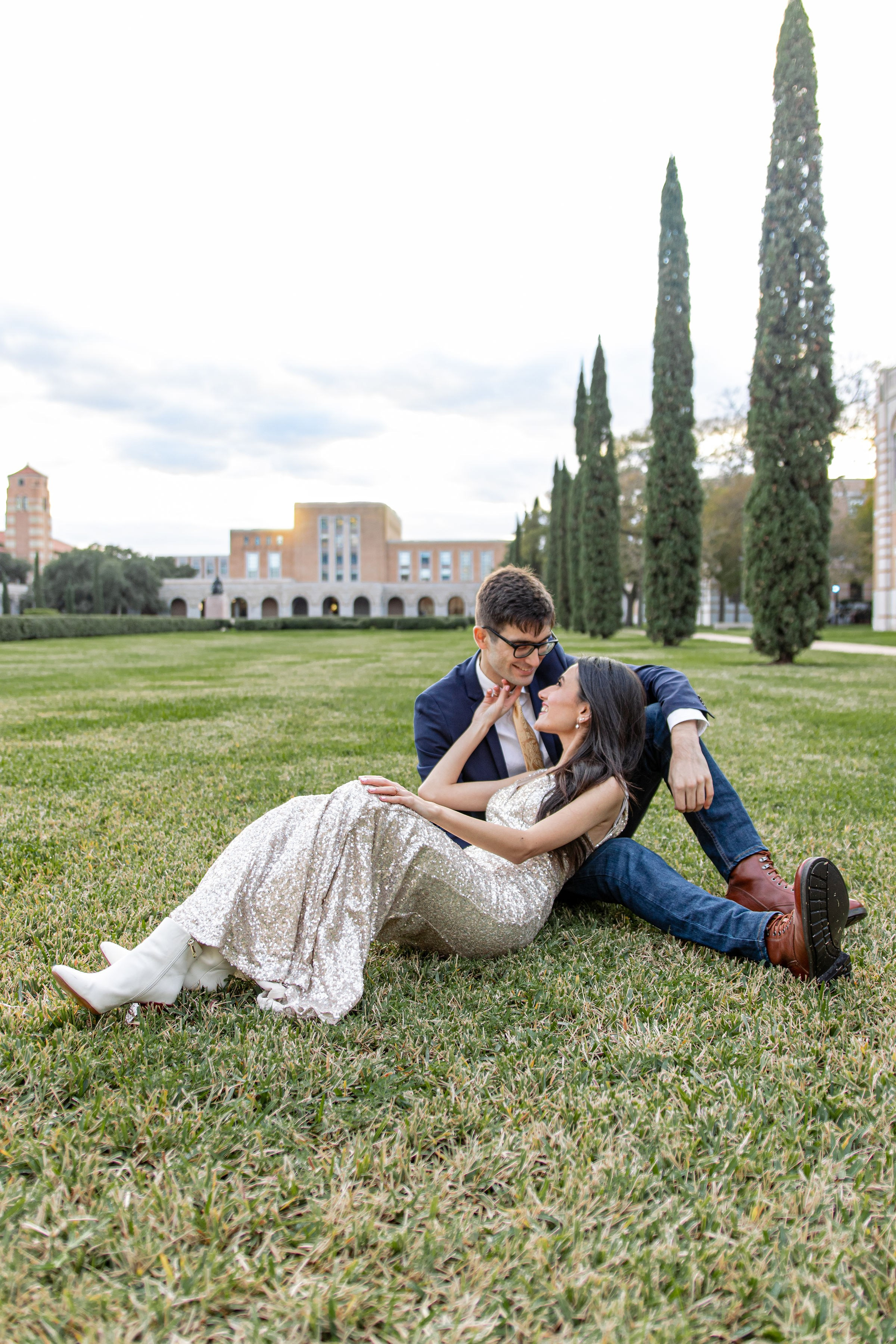 Nikkie and Sebastian's engagement photoshoot at Rice University