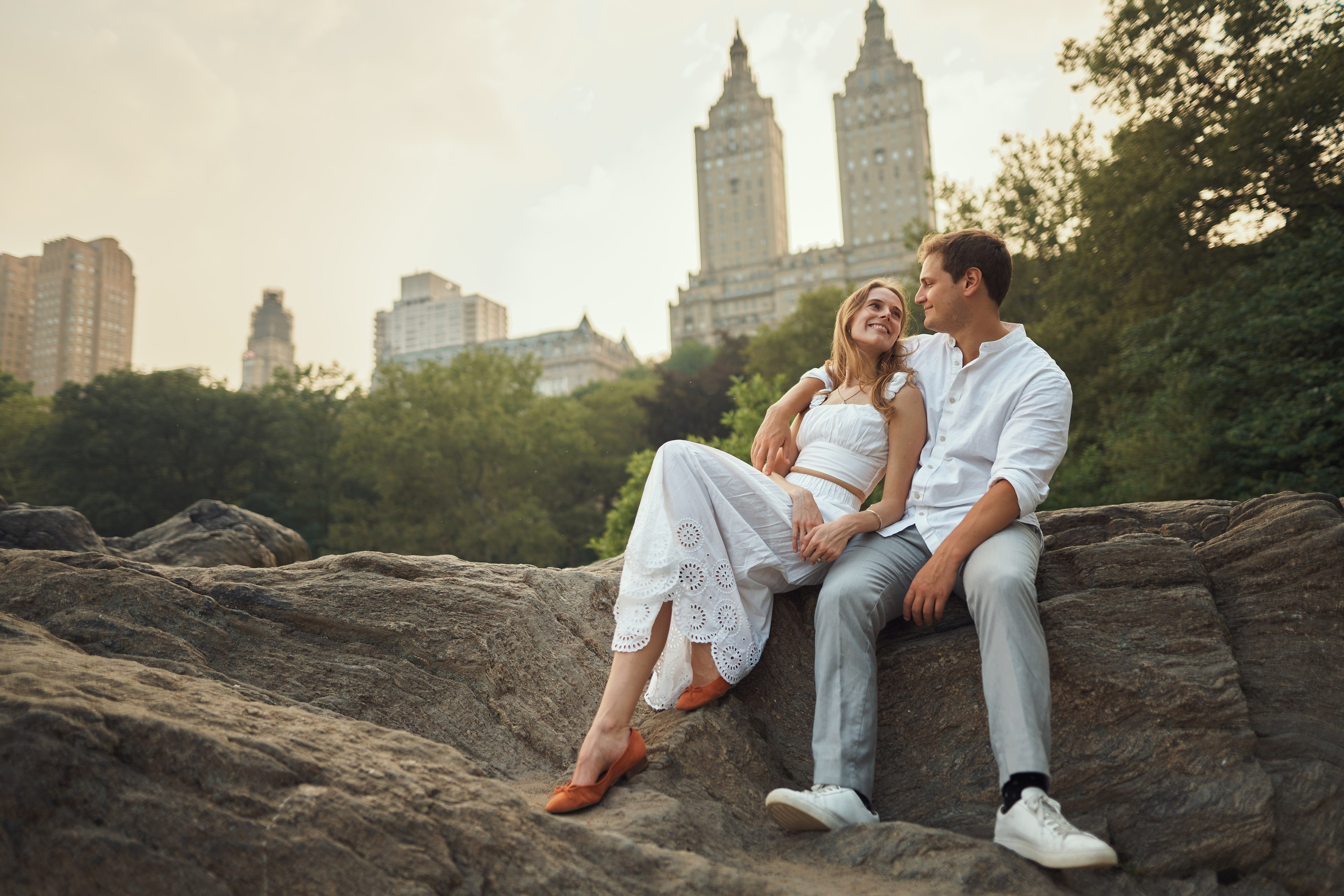 Page and Chris, Central Park. Alex Pedan photography