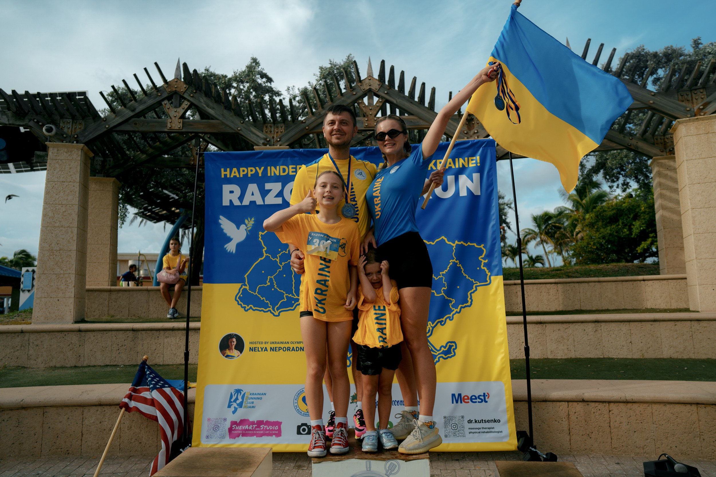 RAZOM RUN. ФОТОГРАФ ФЛОРИДА МАЙАМИ