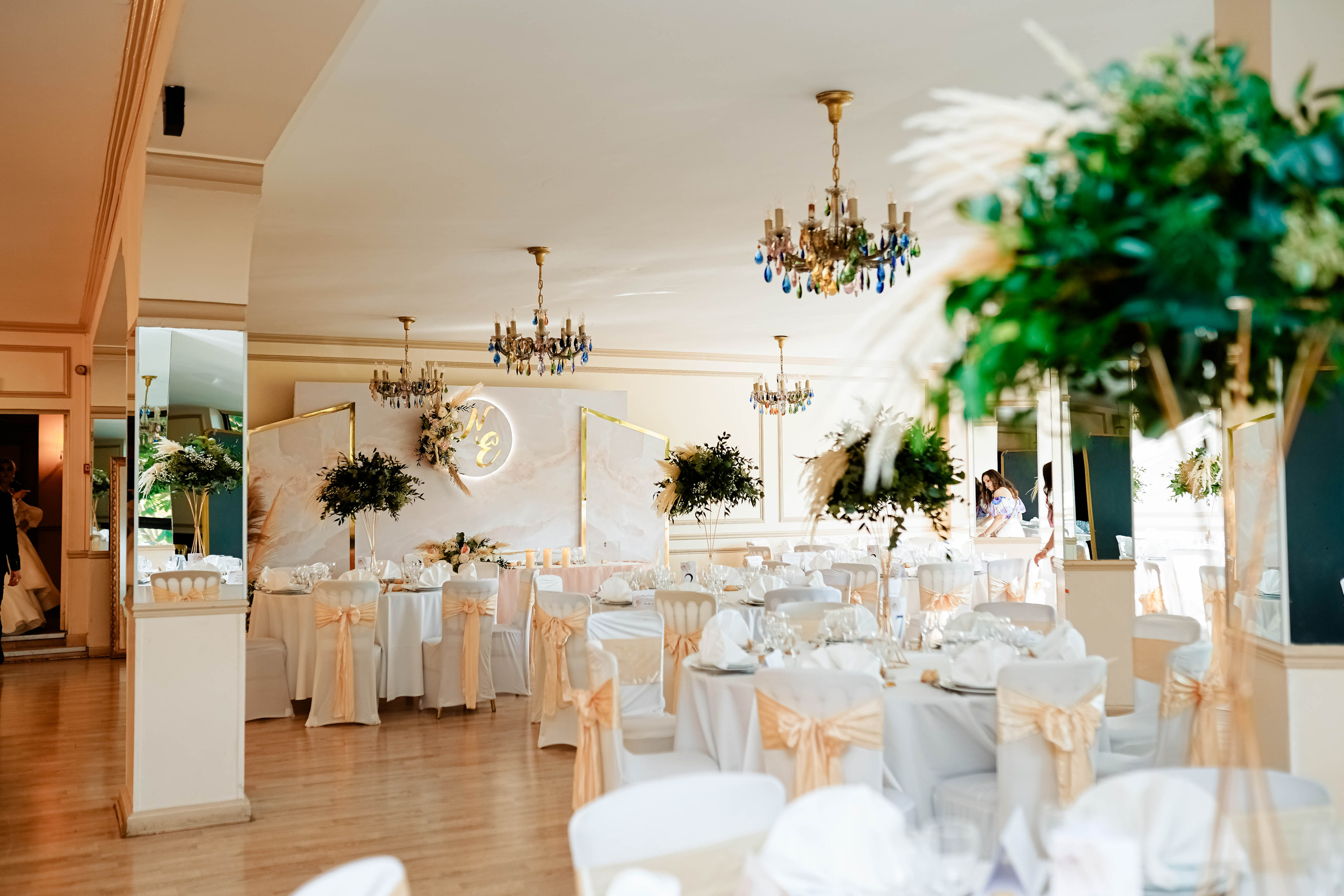 Wedding N&E. Https://www.instagram.com/grosu.photography?igsh=MTR6Y2xobGw1ZTluZg%3D%3D&utm_source=qr